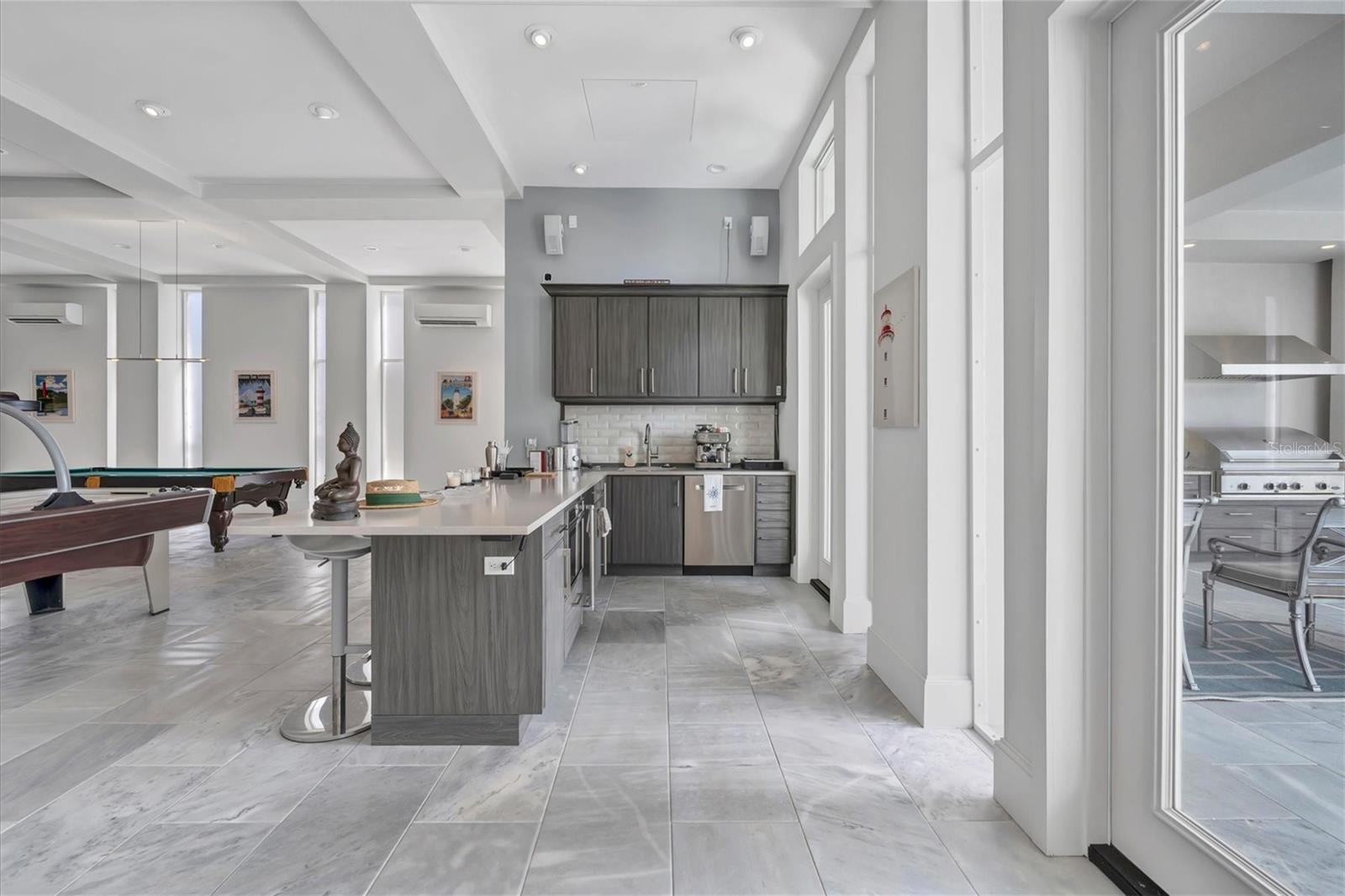 ESPLANADE ON THE BAY - Residential