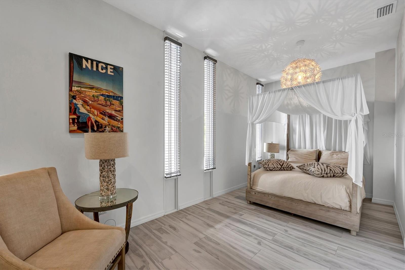 ESPLANADE ON THE BAY - Residential