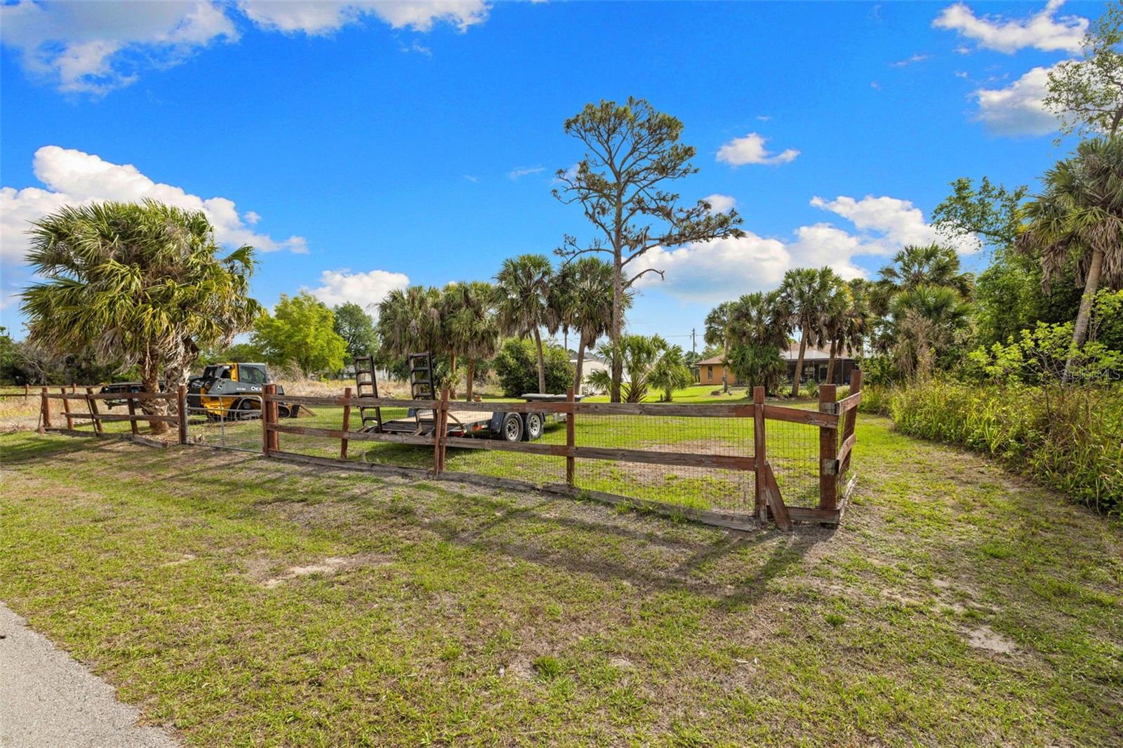 PORT CHARLOTTE SUB 22 - Residential