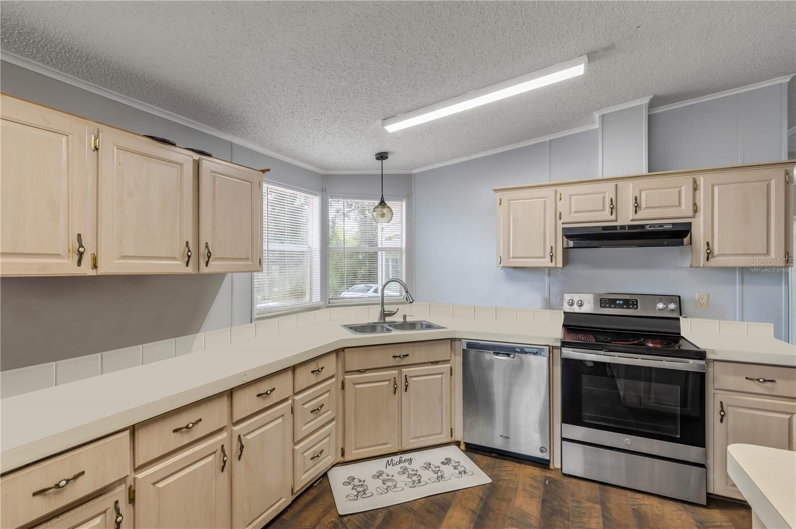 SOUTH WATERFRONT PARK - Residential