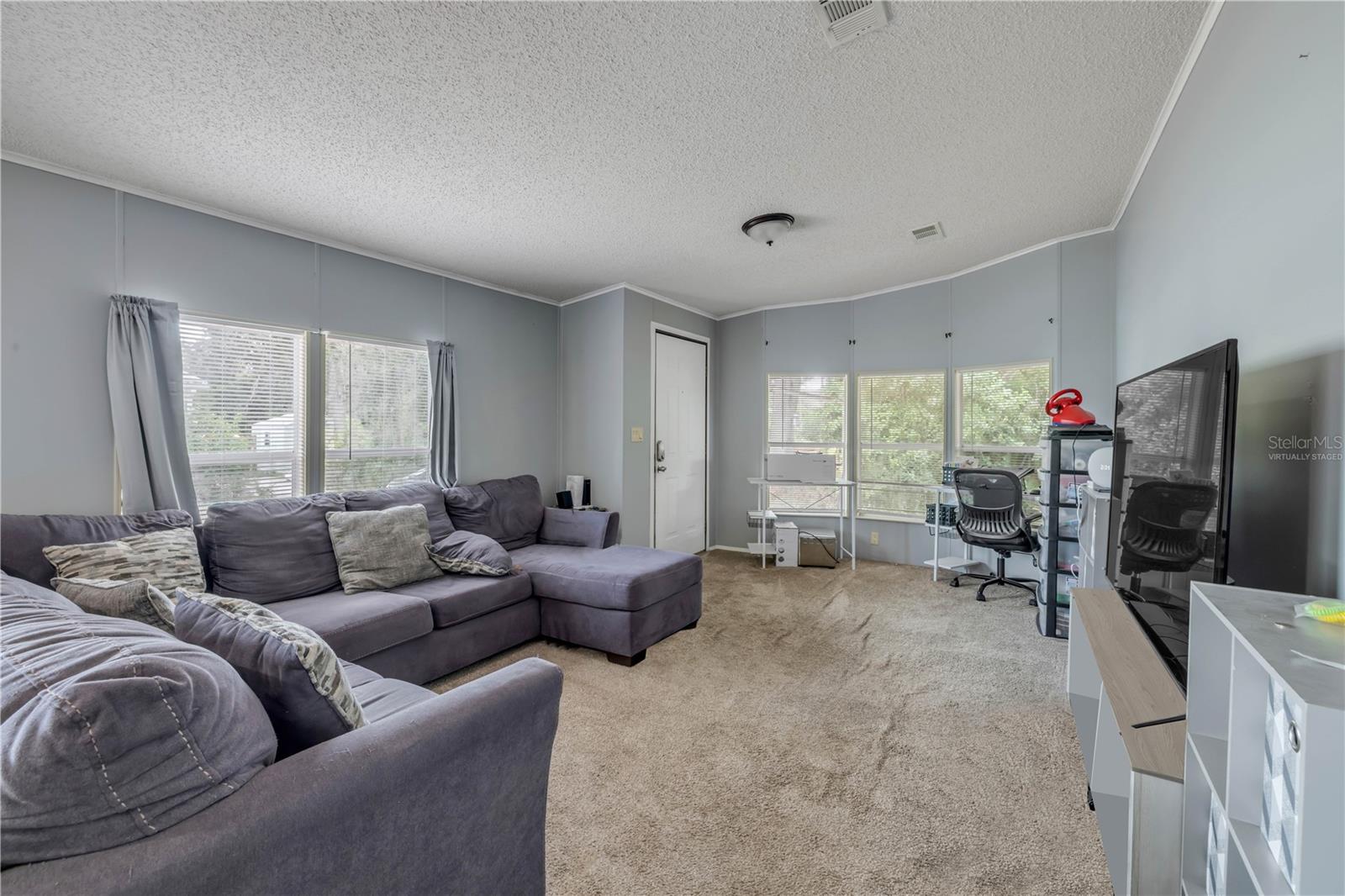 SOUTH WATERFRONT PARK - Residential