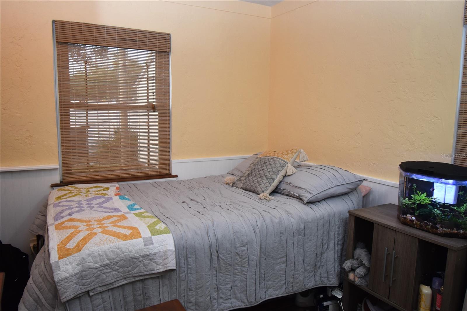 ESQUIRE MANOR - Residential