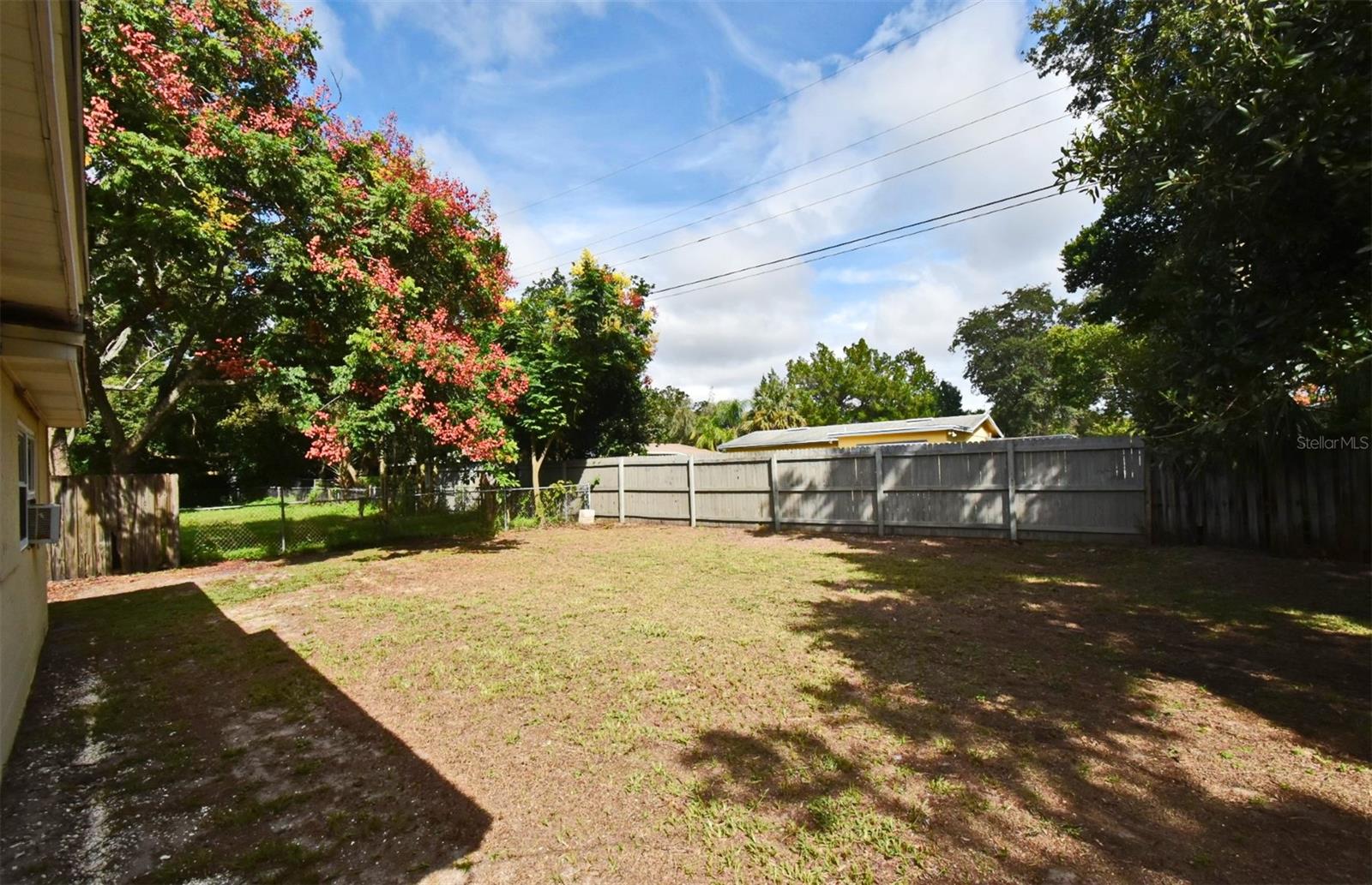 MEREDITH MANOR GOLF VIEW ESTATES SEC - Residential