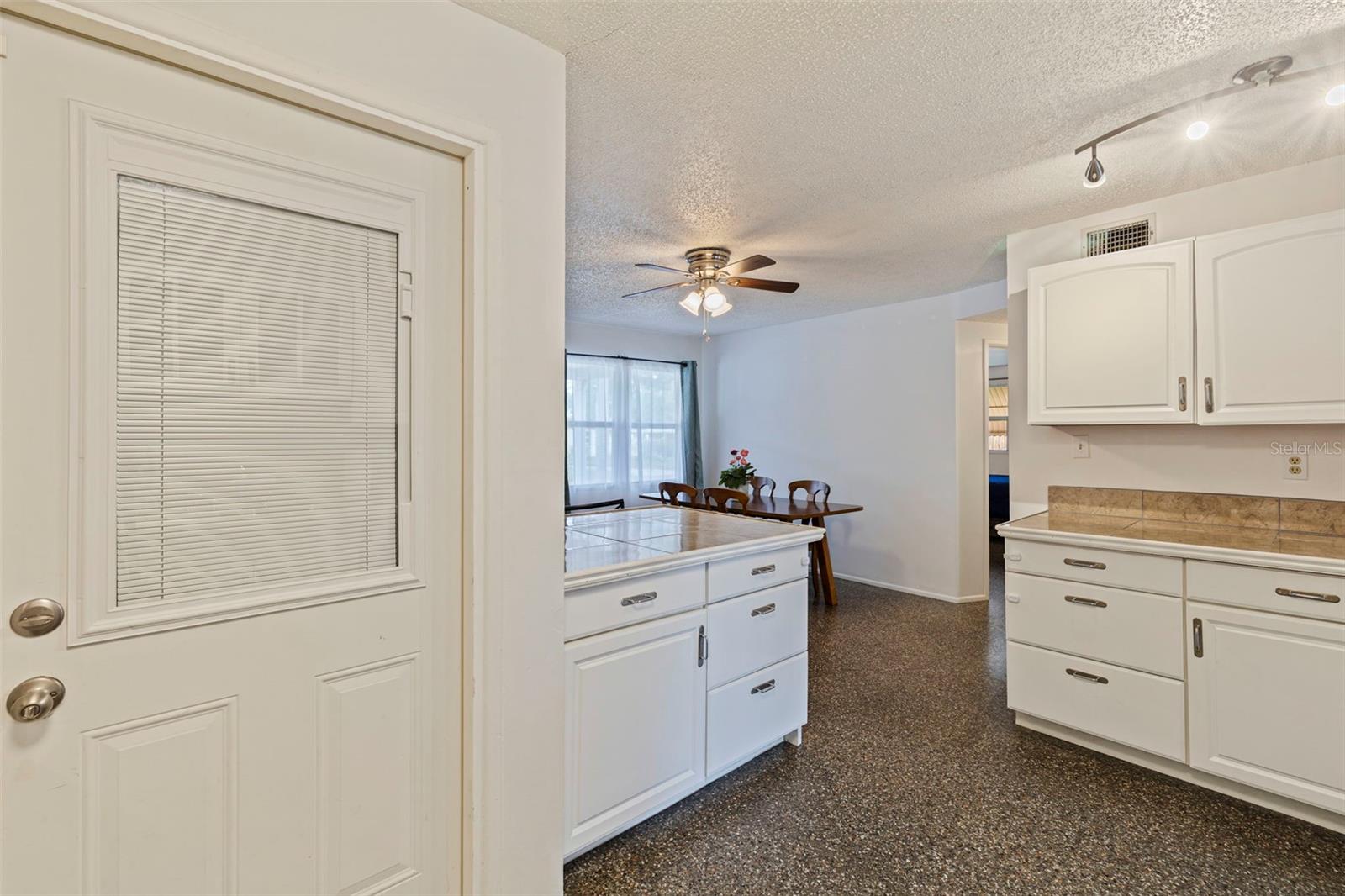 ORANGE LAKE VILLAGE 2 - Residential