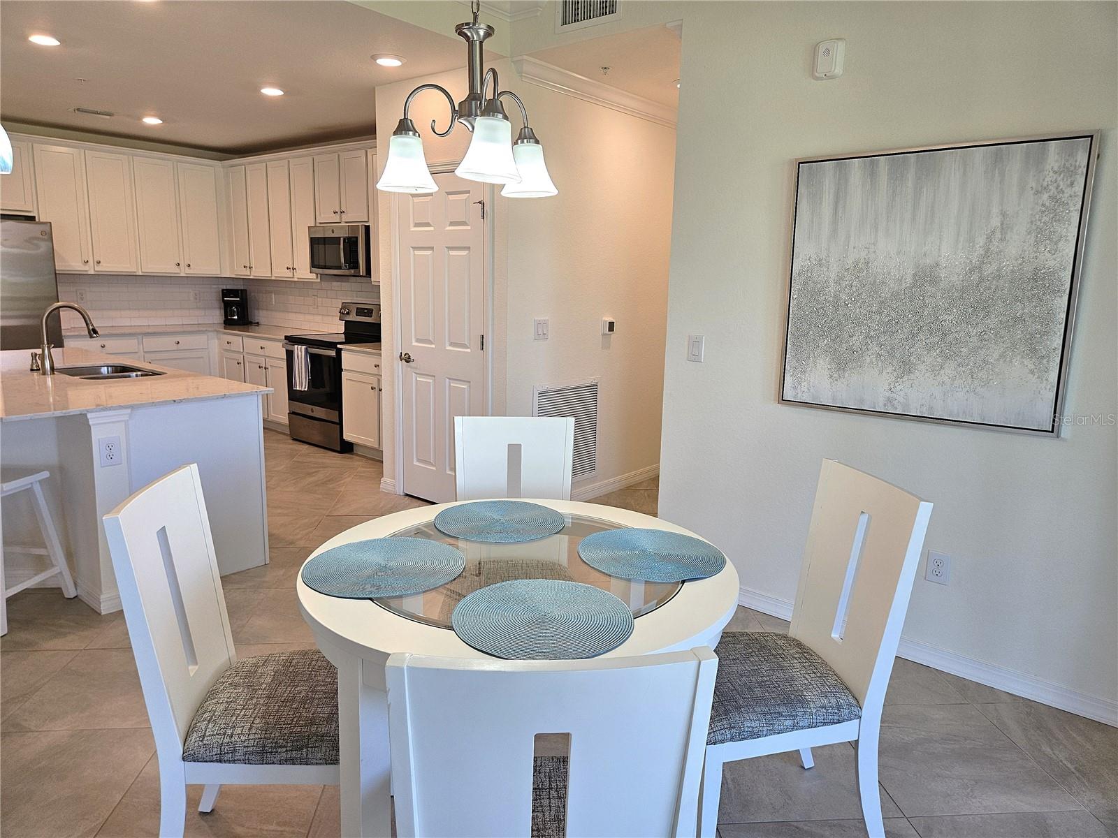 CROOKED CRK 3/SARASOTA NATIONA - Residential Lease