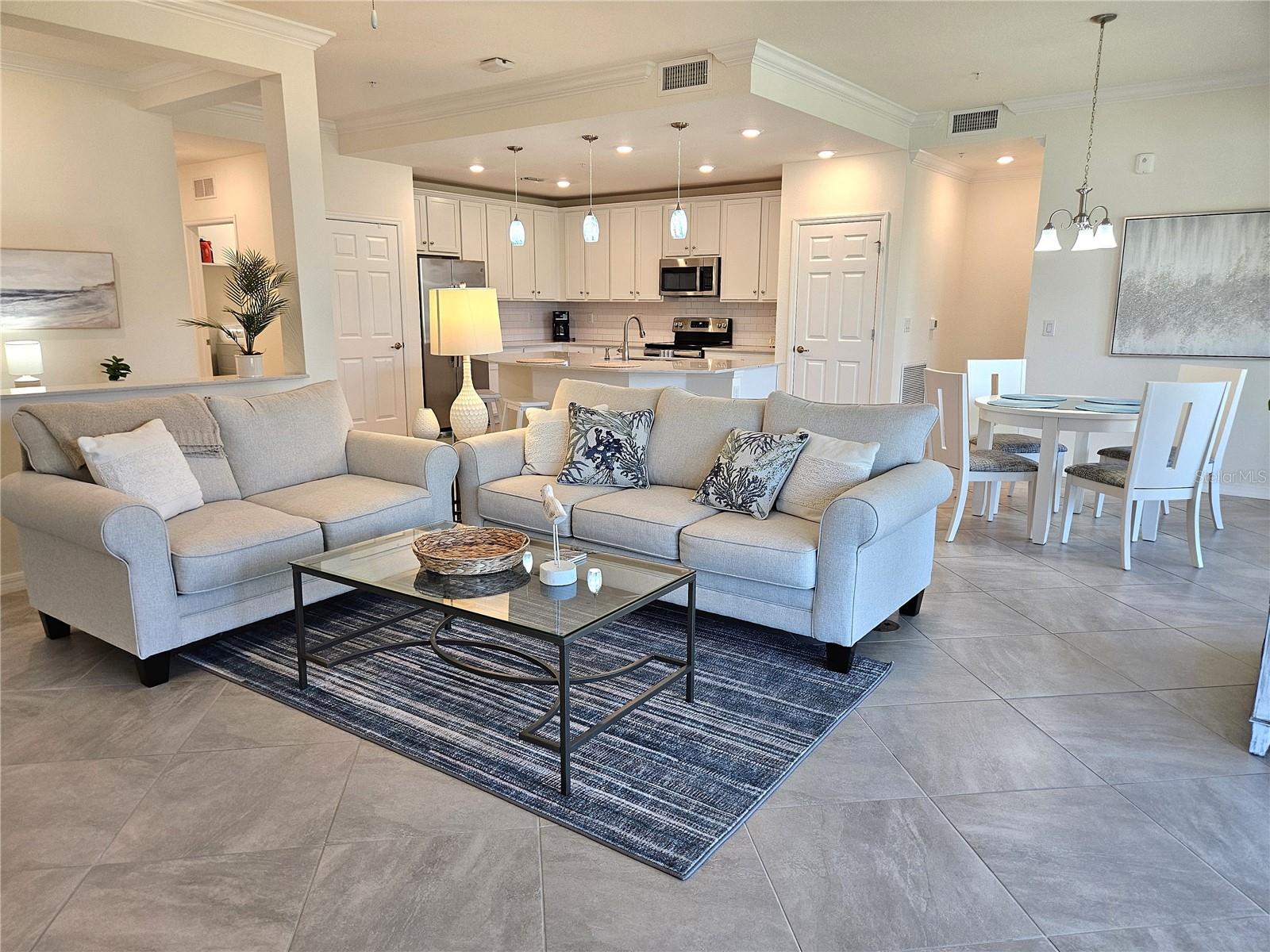 CROOKED CRK 3/SARASOTA NATIONA - Residential Lease