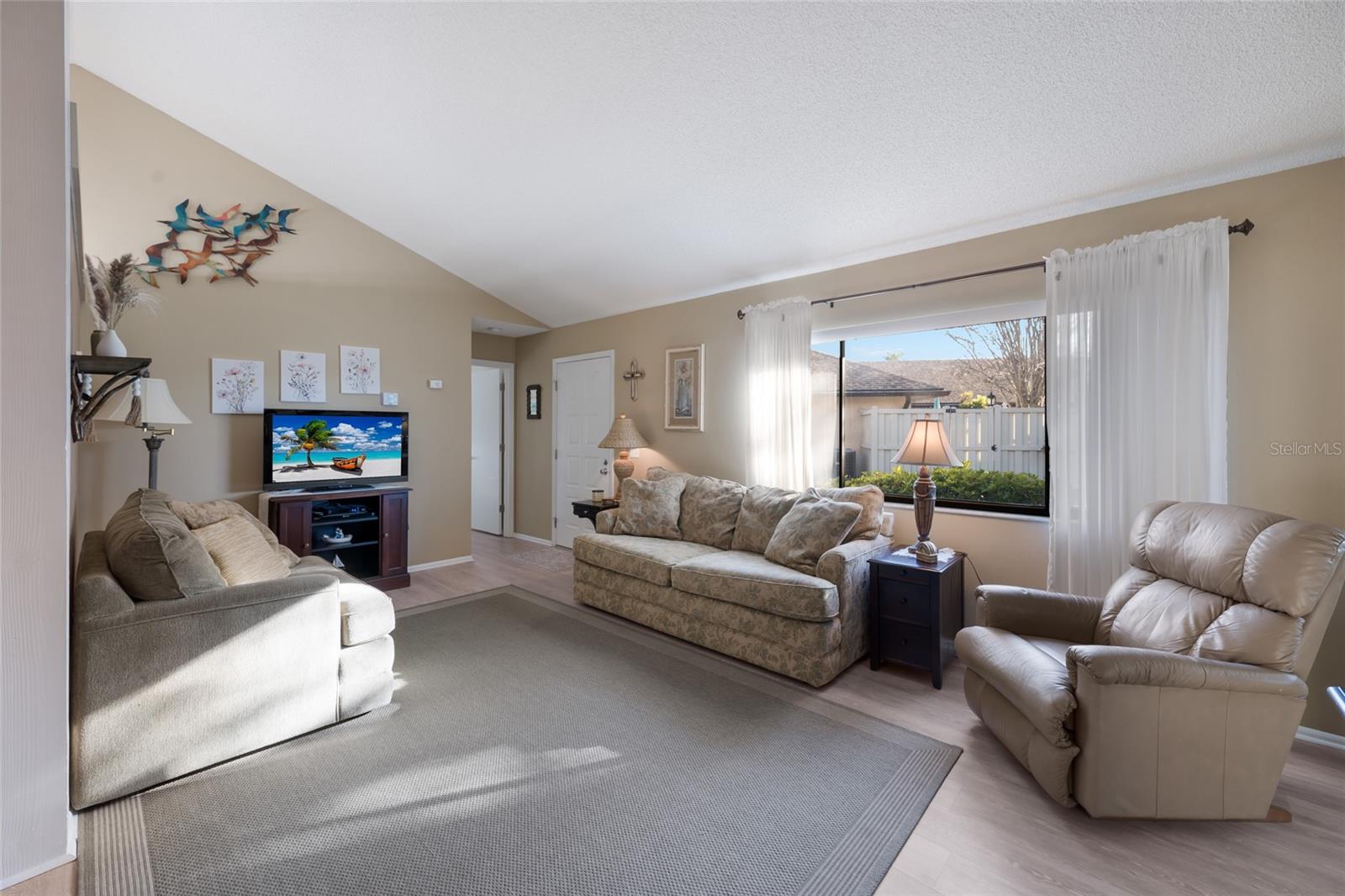 FIVE LAKES 1 & 1C - Residential