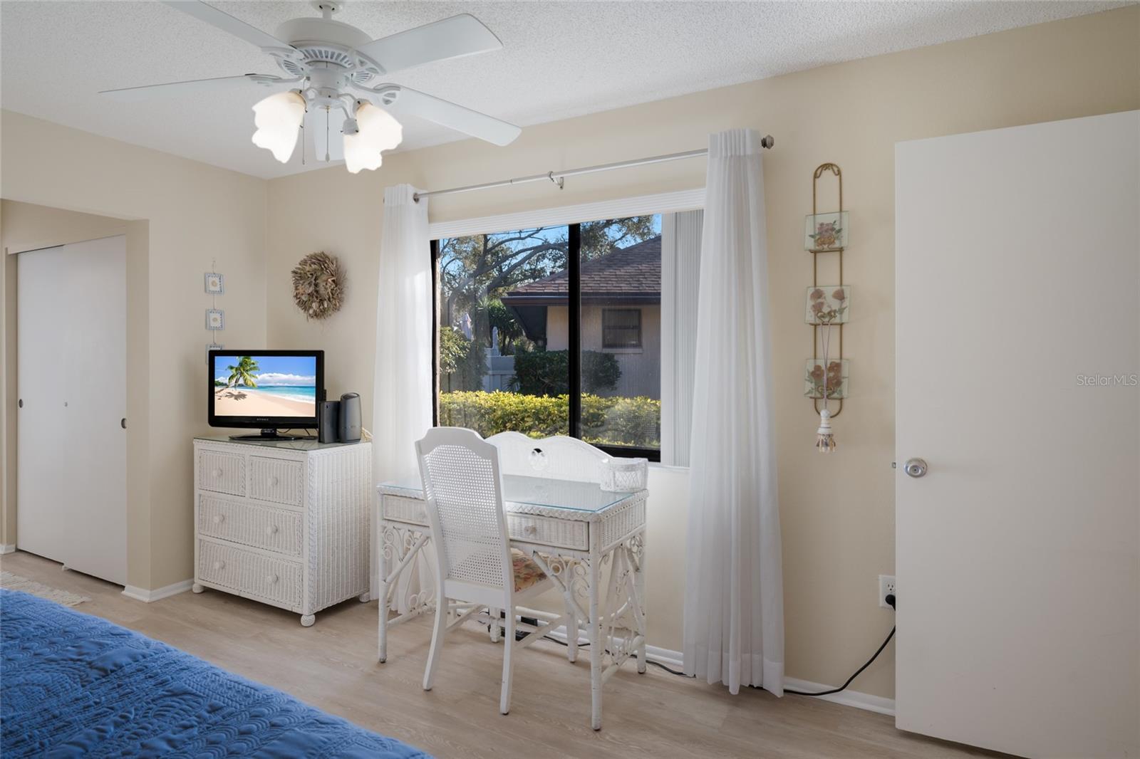 FIVE LAKES 1 & 1C - Residential