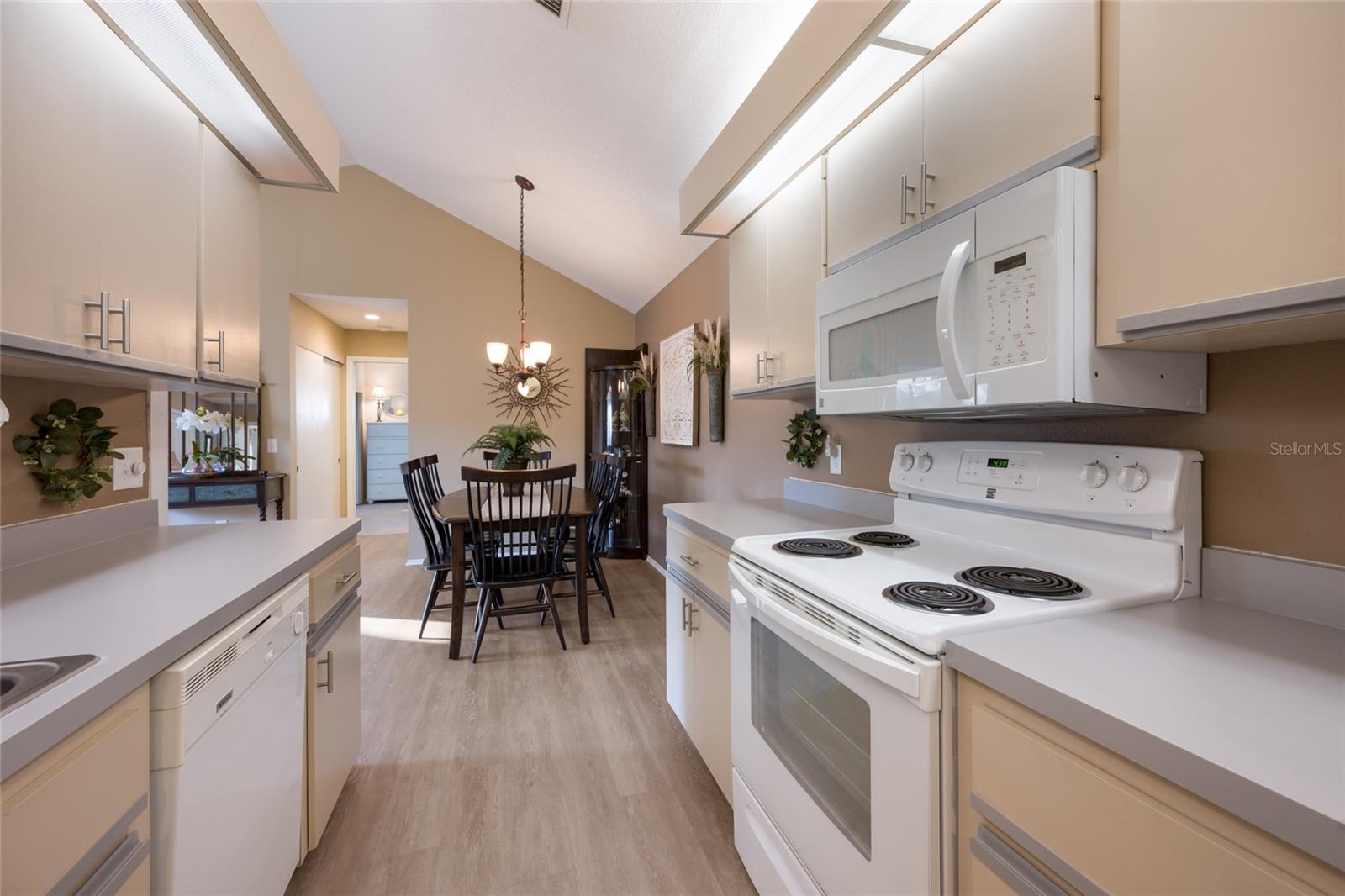 FIVE LAKES 1 & 1C - Residential