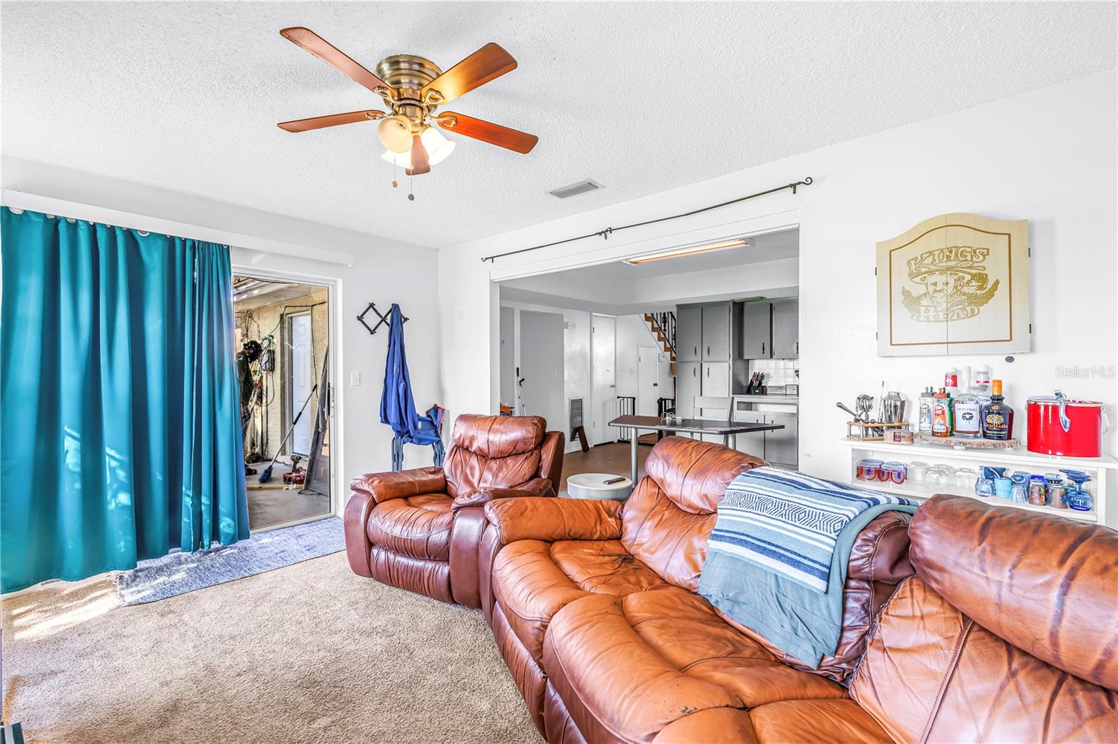 SUNNY BREEZE SUB - Residential