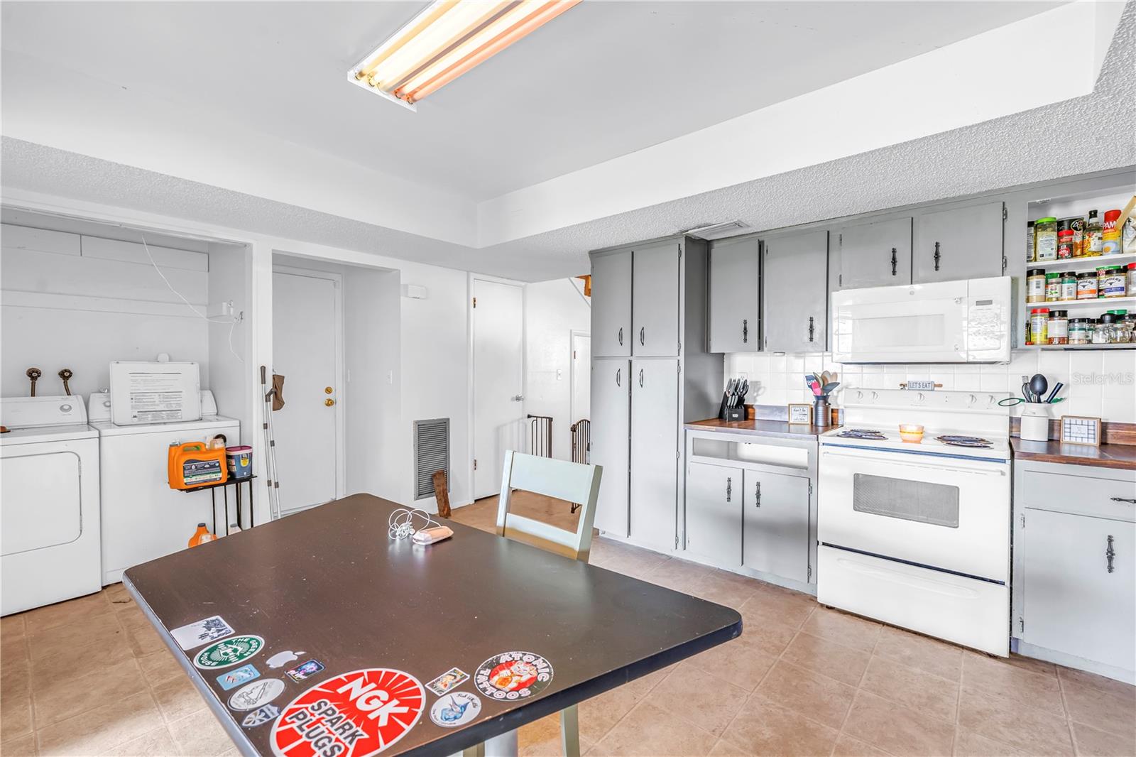 SUNNY BREEZE SUB - Residential