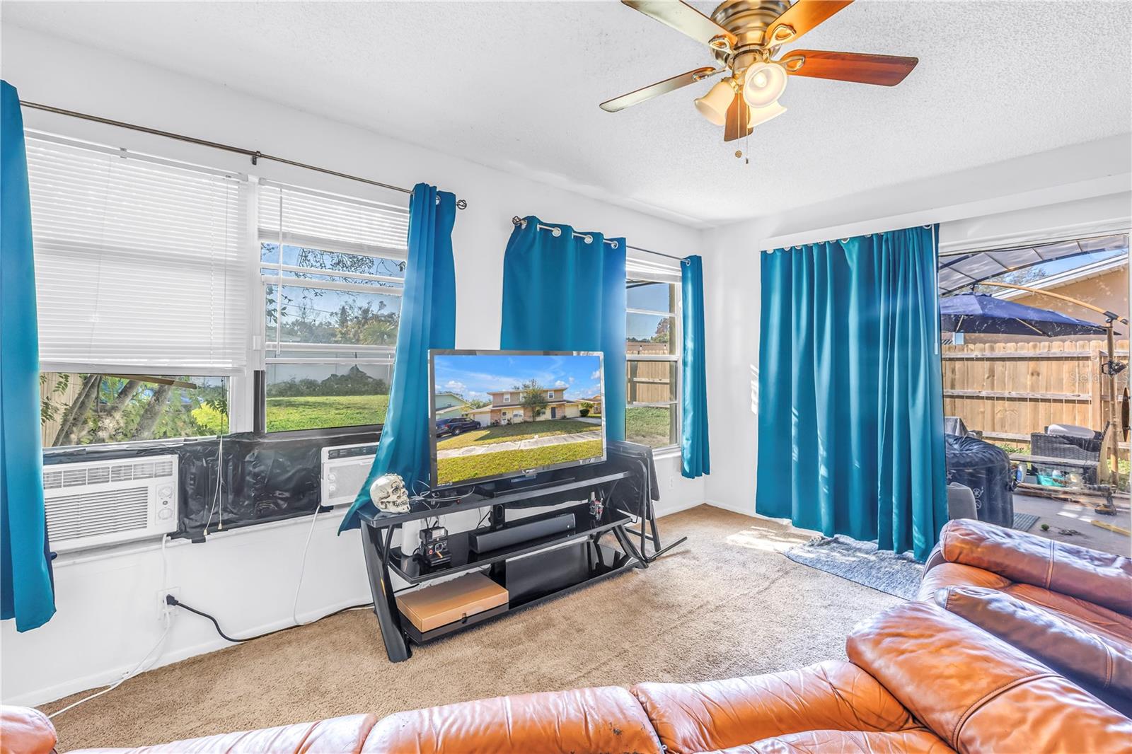 SUNNY BREEZE SUB - Residential