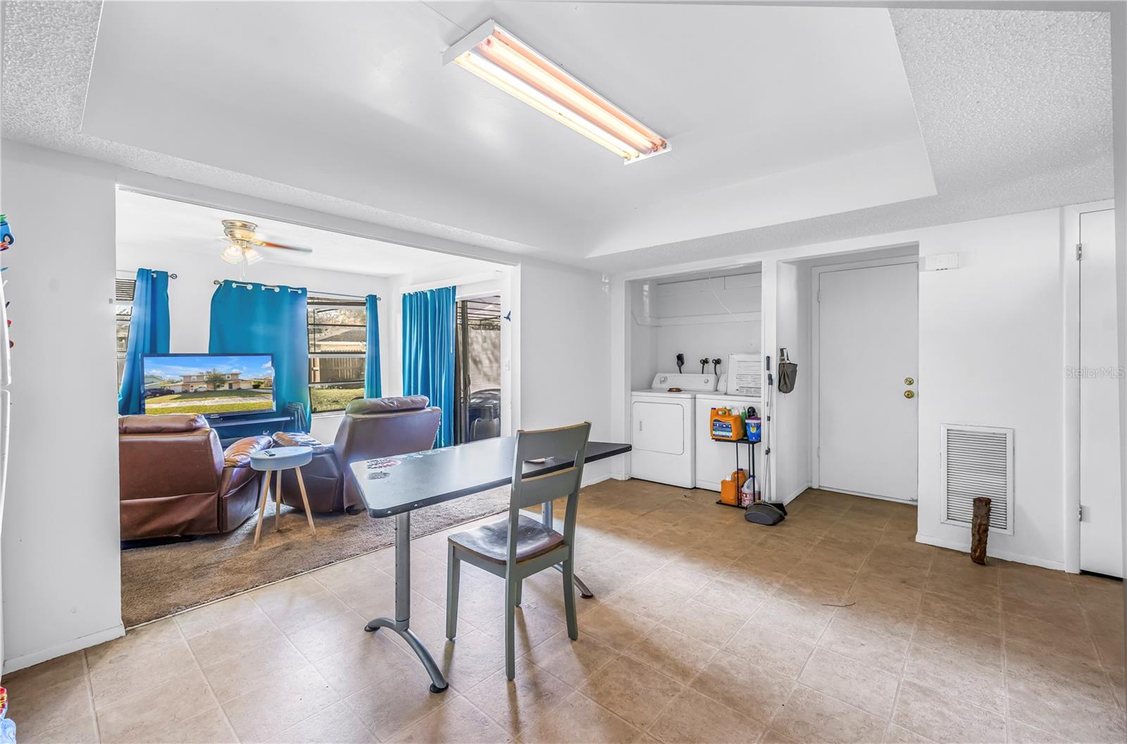 SUNNY BREEZE SUB - Residential