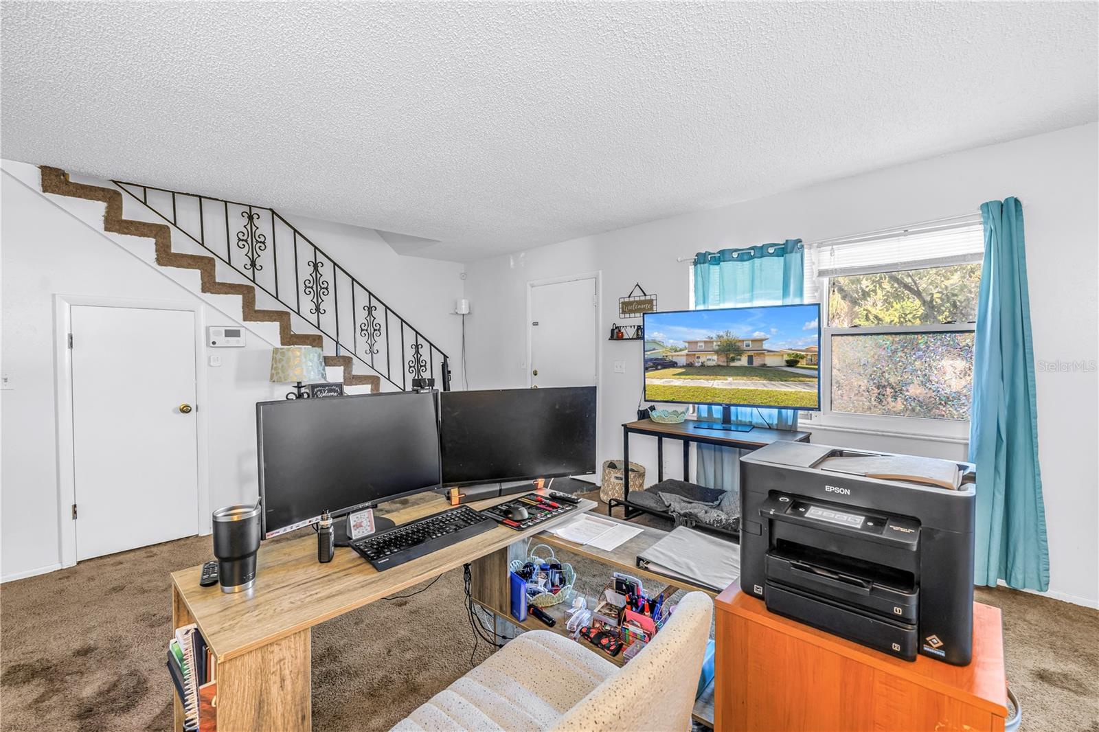 SUNNY BREEZE SUB - Residential