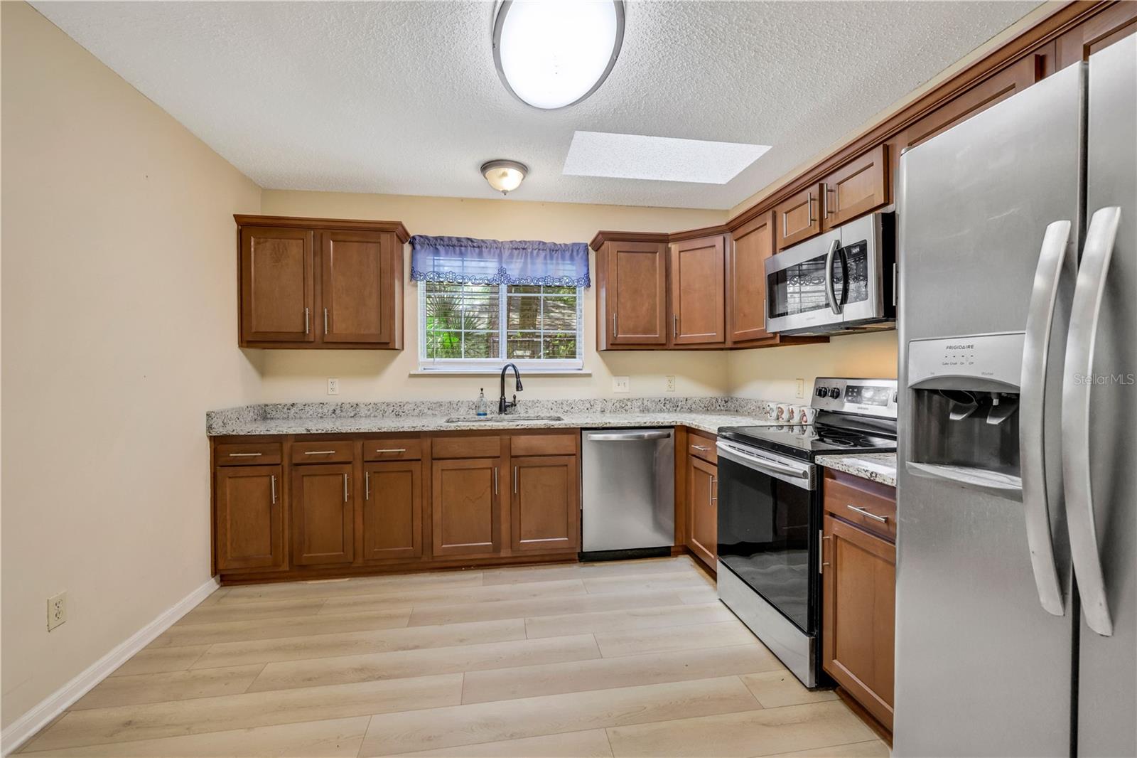 ROOSEVELT TERRACE - Residential