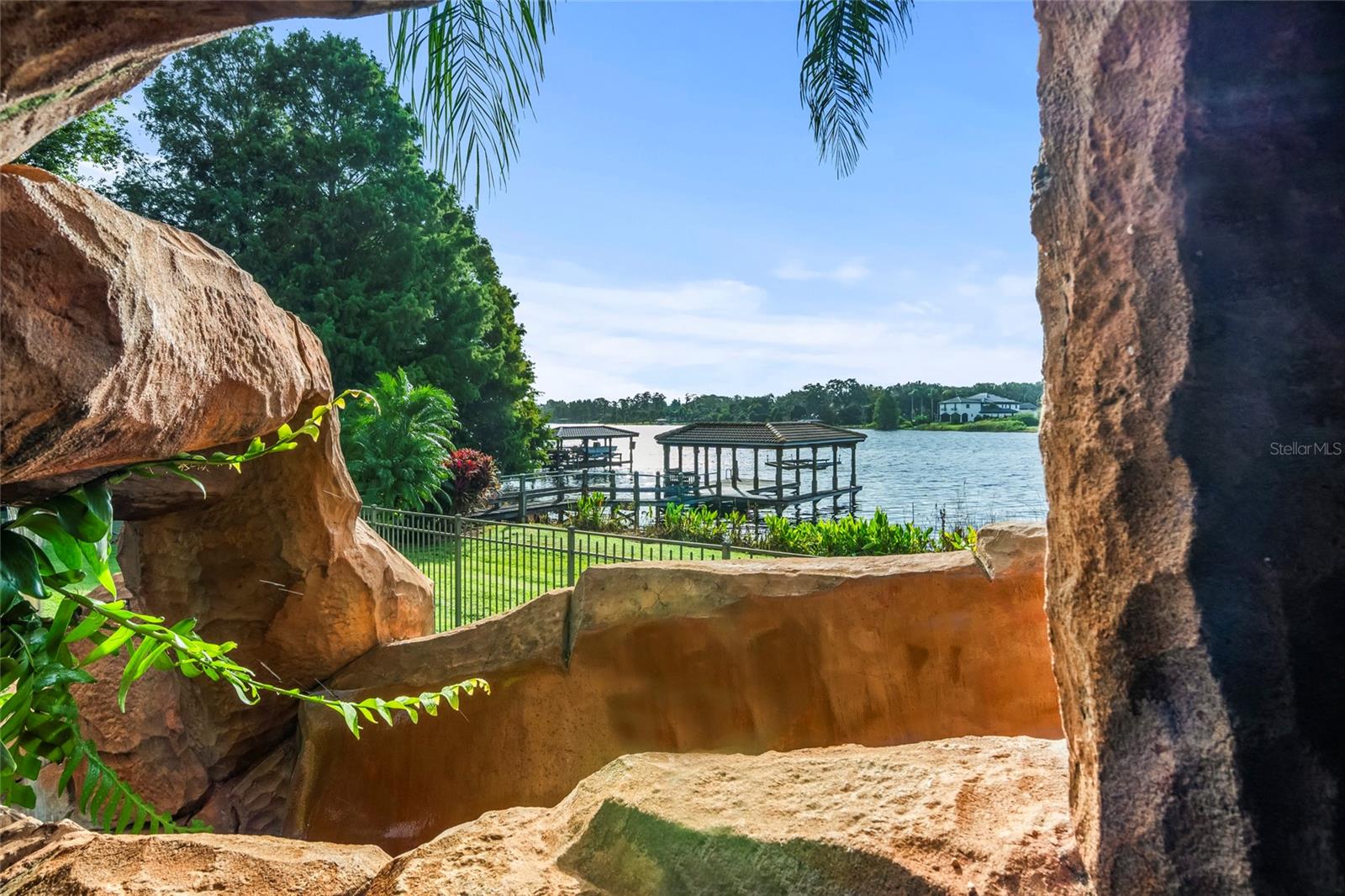 WATERFORD POINTE - Residential