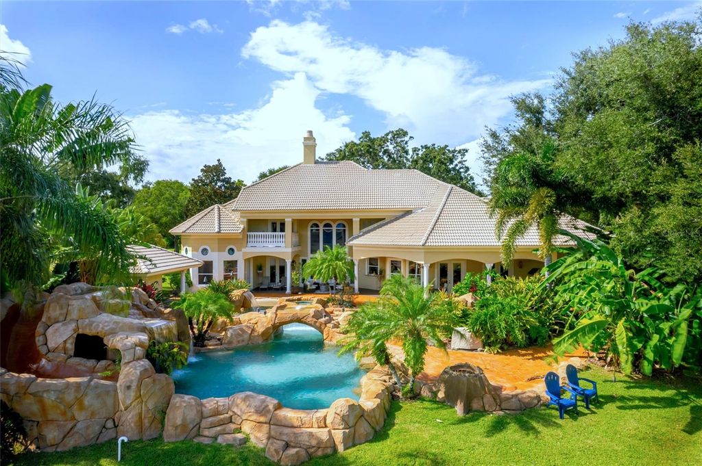 Photo of 12923 Water Point Boulevard, Windermere, FL 34786 (MLS # O6350408)