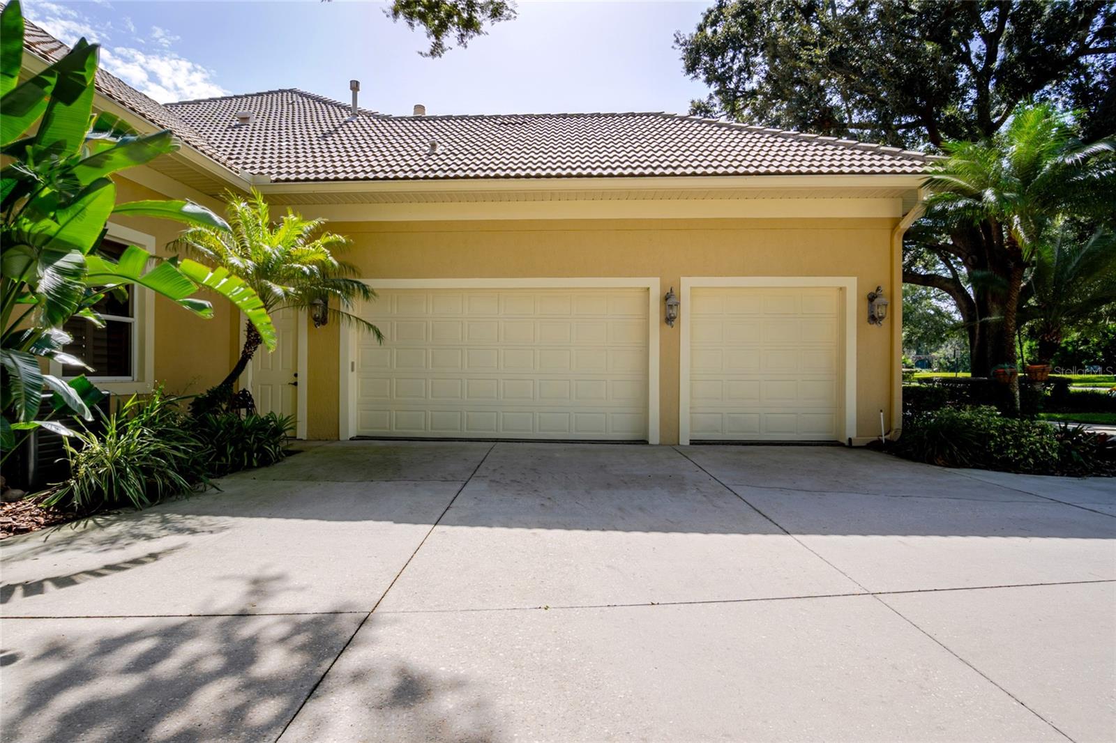 WATERFORD POINTE - Residential