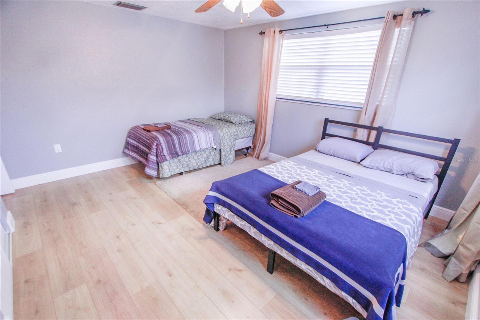 HUDSON BEACH ESTATES - Residential