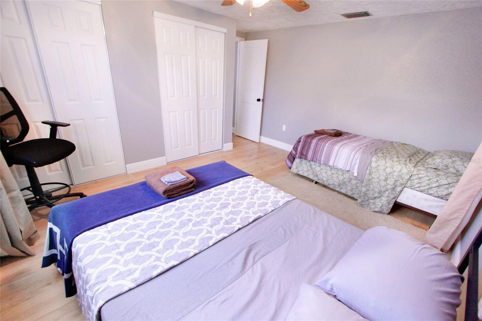 HUDSON BEACH ESTATES - Residential