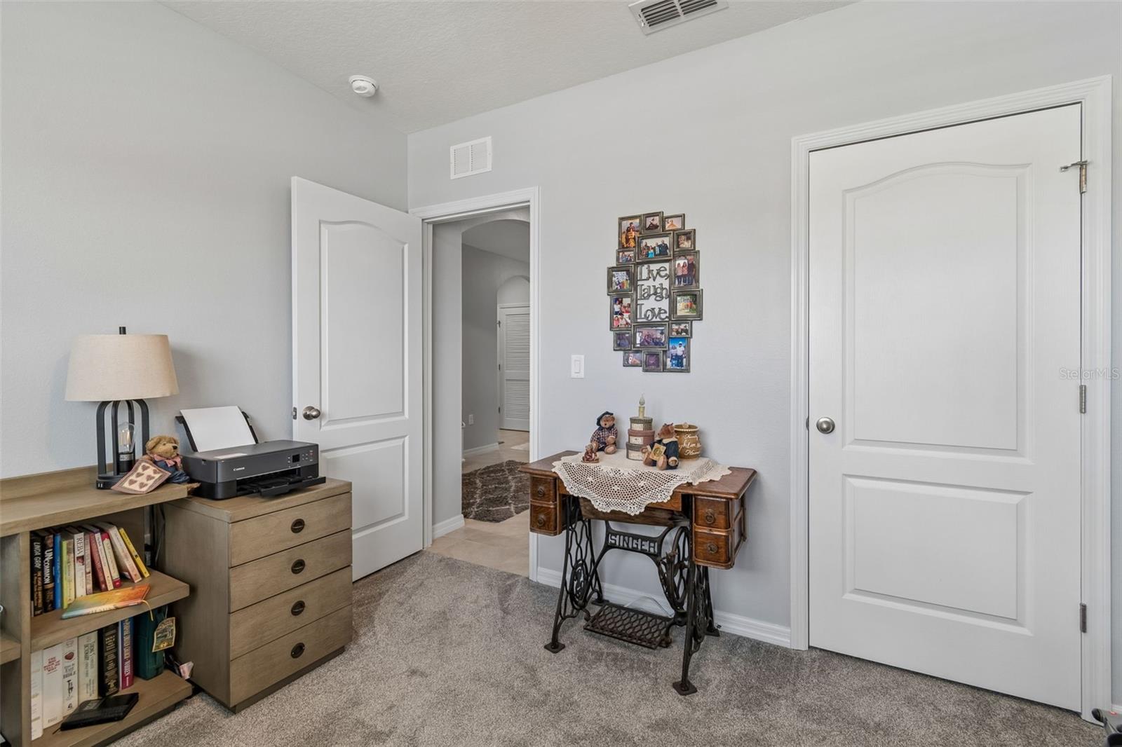 LAKES/LAUREL HLNDS PH 1E - Residential