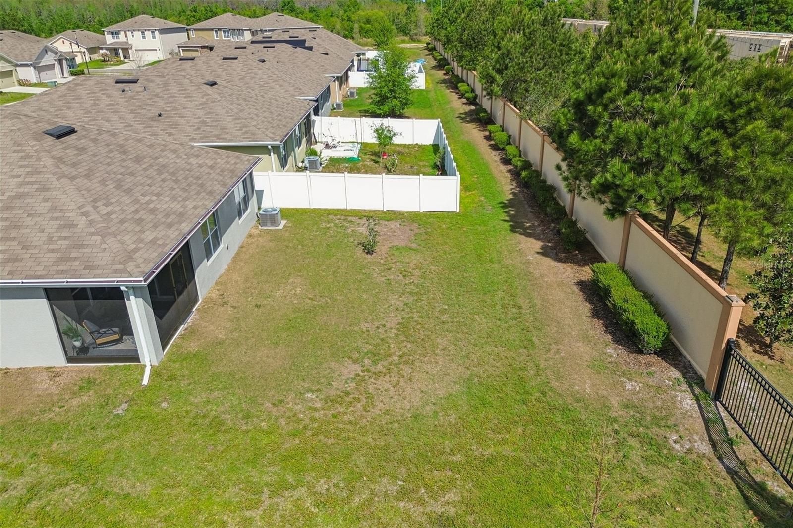 LAKES/LAUREL HLNDS PH 1E - Residential