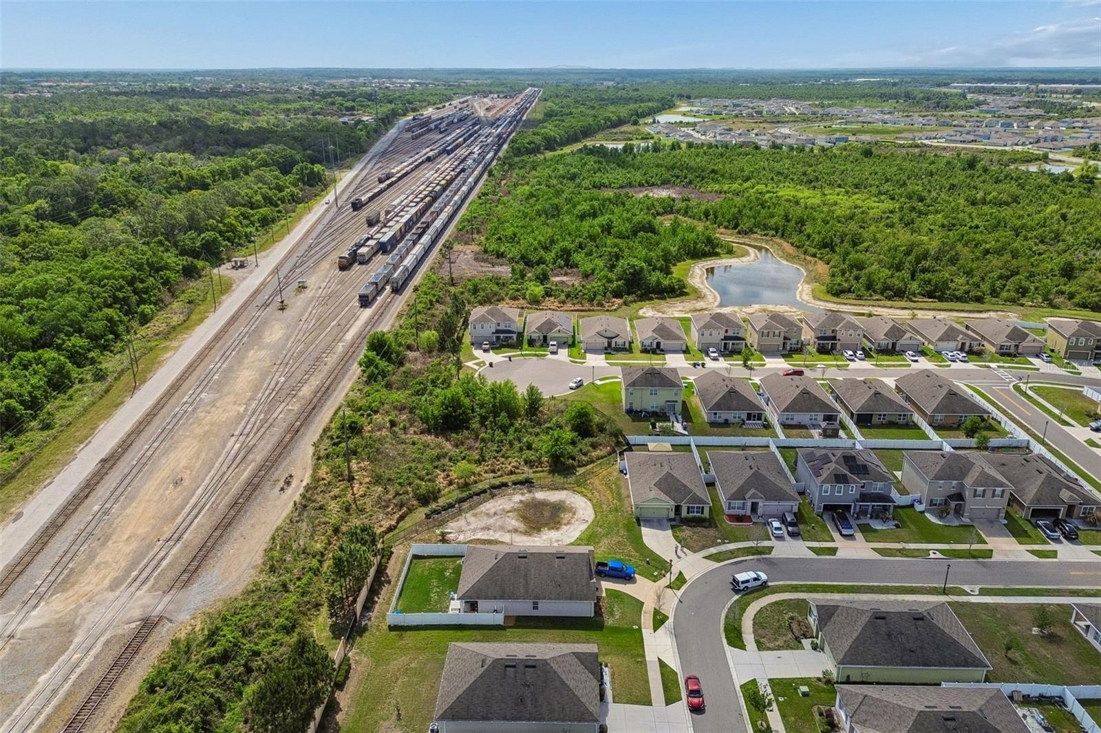 LAKES/LAUREL HLNDS PH 1E - Residential