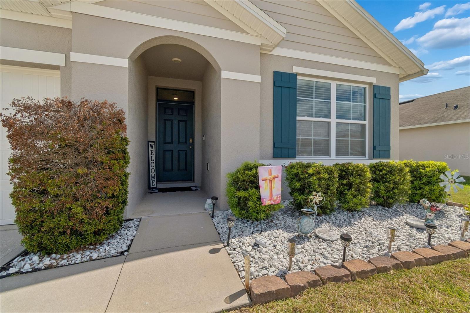 LAKES/LAUREL HLNDS PH 1E - Residential