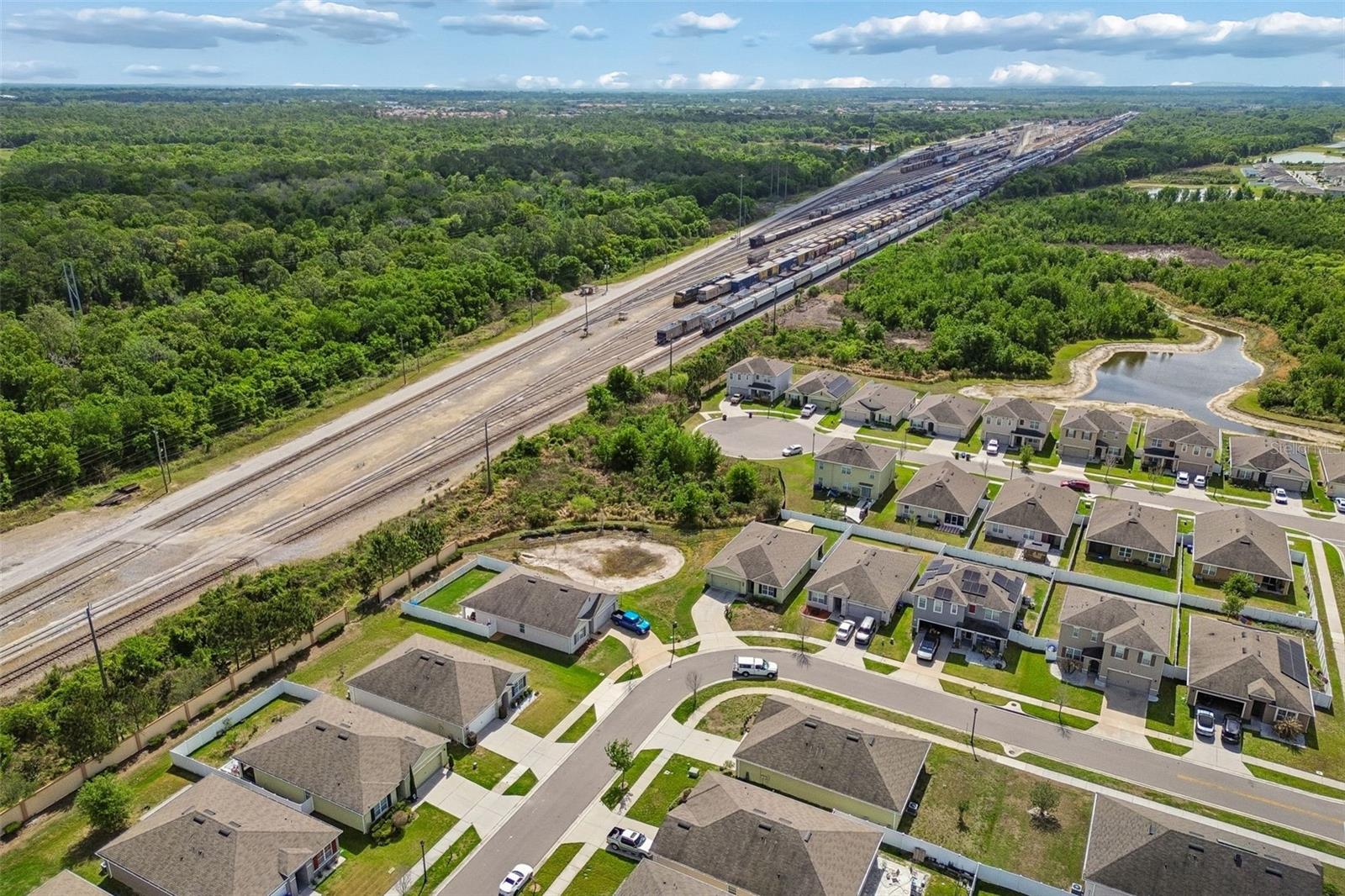 LAKES/LAUREL HLNDS PH 1E - Residential