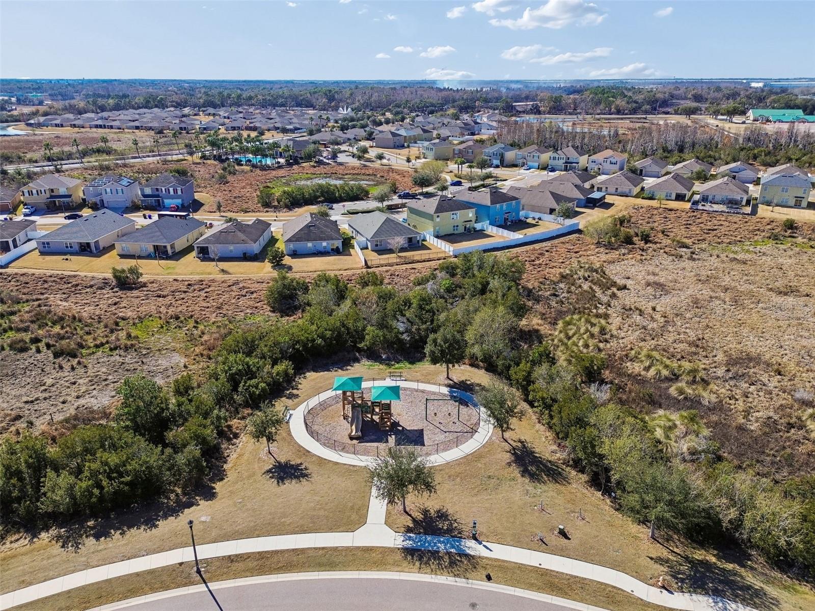 LAKES/LAUREL HLNDS PH 1E - Residential