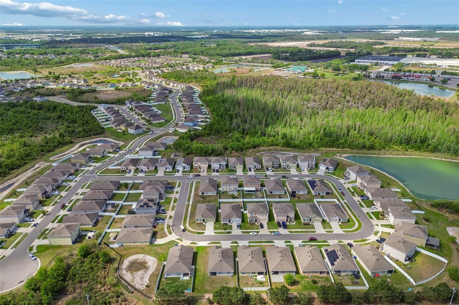 LAKES/LAUREL HLNDS PH 1E - Residential