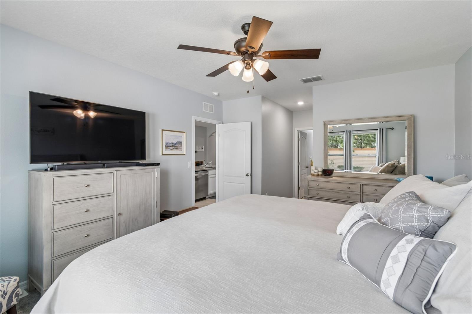 LAKES/LAUREL HLNDS PH 1E - Residential