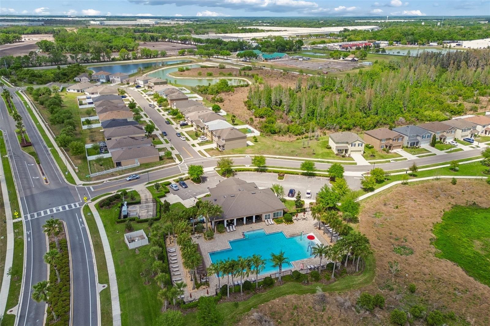 LAKES/LAUREL HLNDS PH 1E - Residential