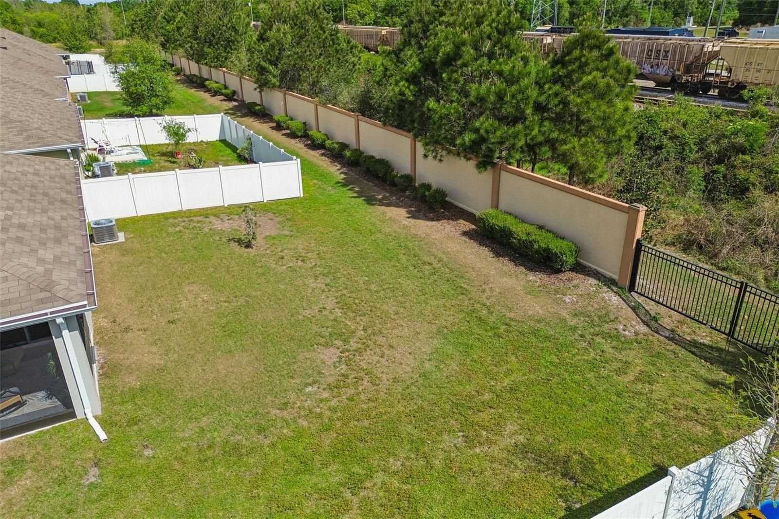 LAKES/LAUREL HLNDS PH 1E - Residential