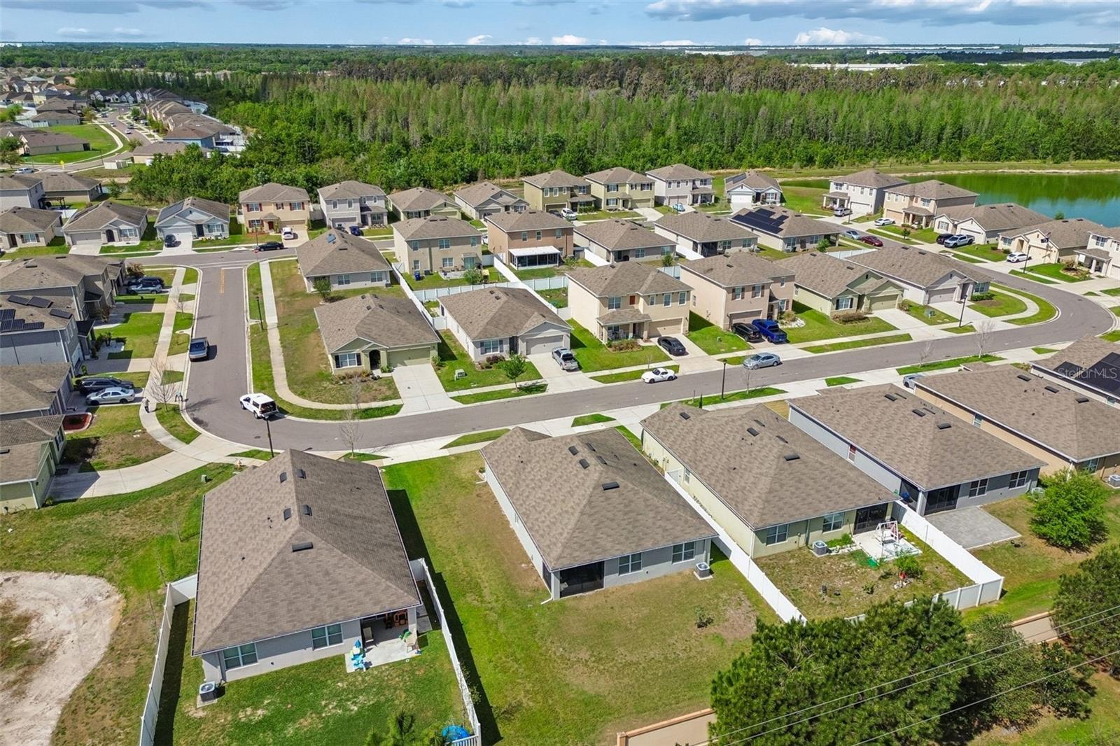 LAKES/LAUREL HLNDS PH 1E - Residential