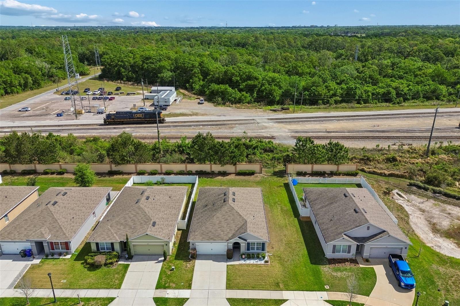 LAKES/LAUREL HLNDS PH 1E - Residential