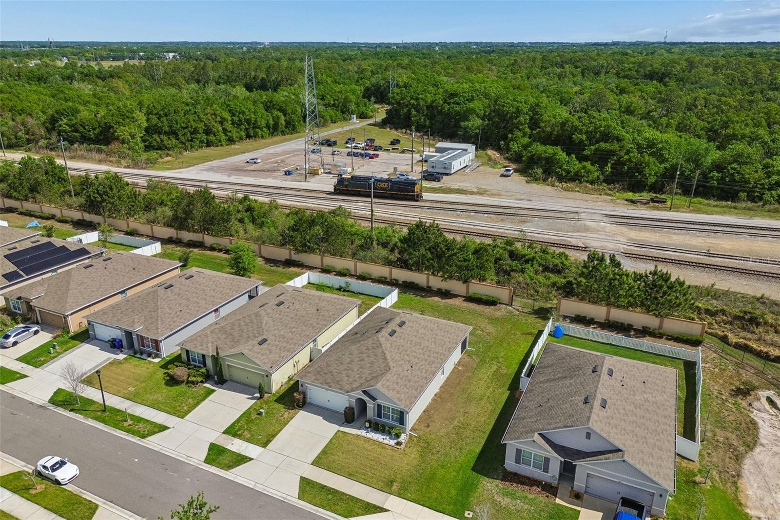 LAKES/LAUREL HLNDS PH 1E - Residential