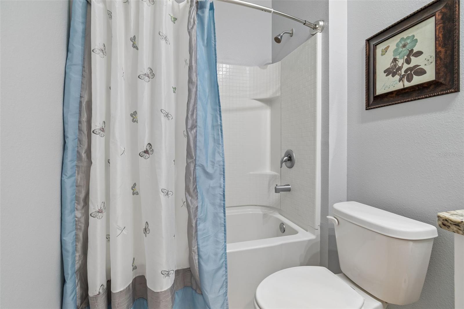 LAKES/LAUREL HLNDS PH 1E - Residential