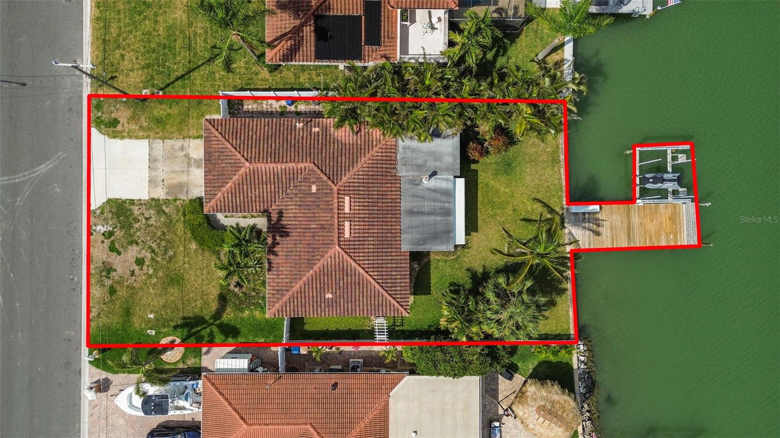 543 CRYSTAL DRIVE