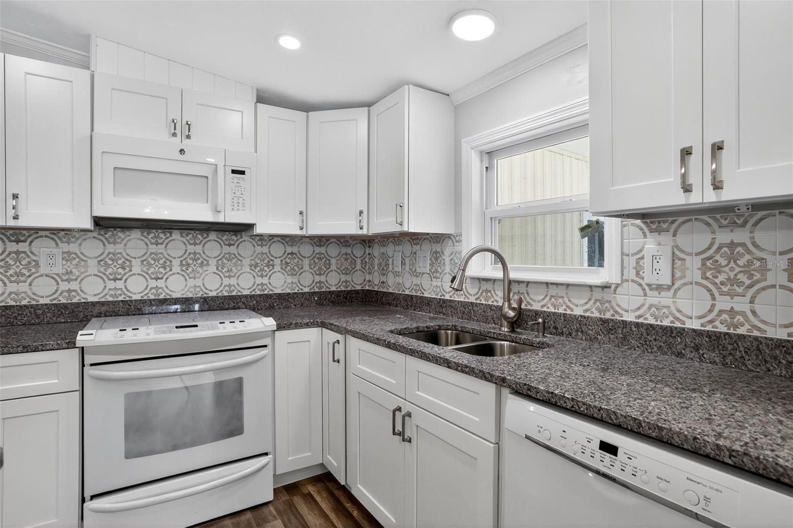 FOX RUN MOBILE HOME SUB - Residential