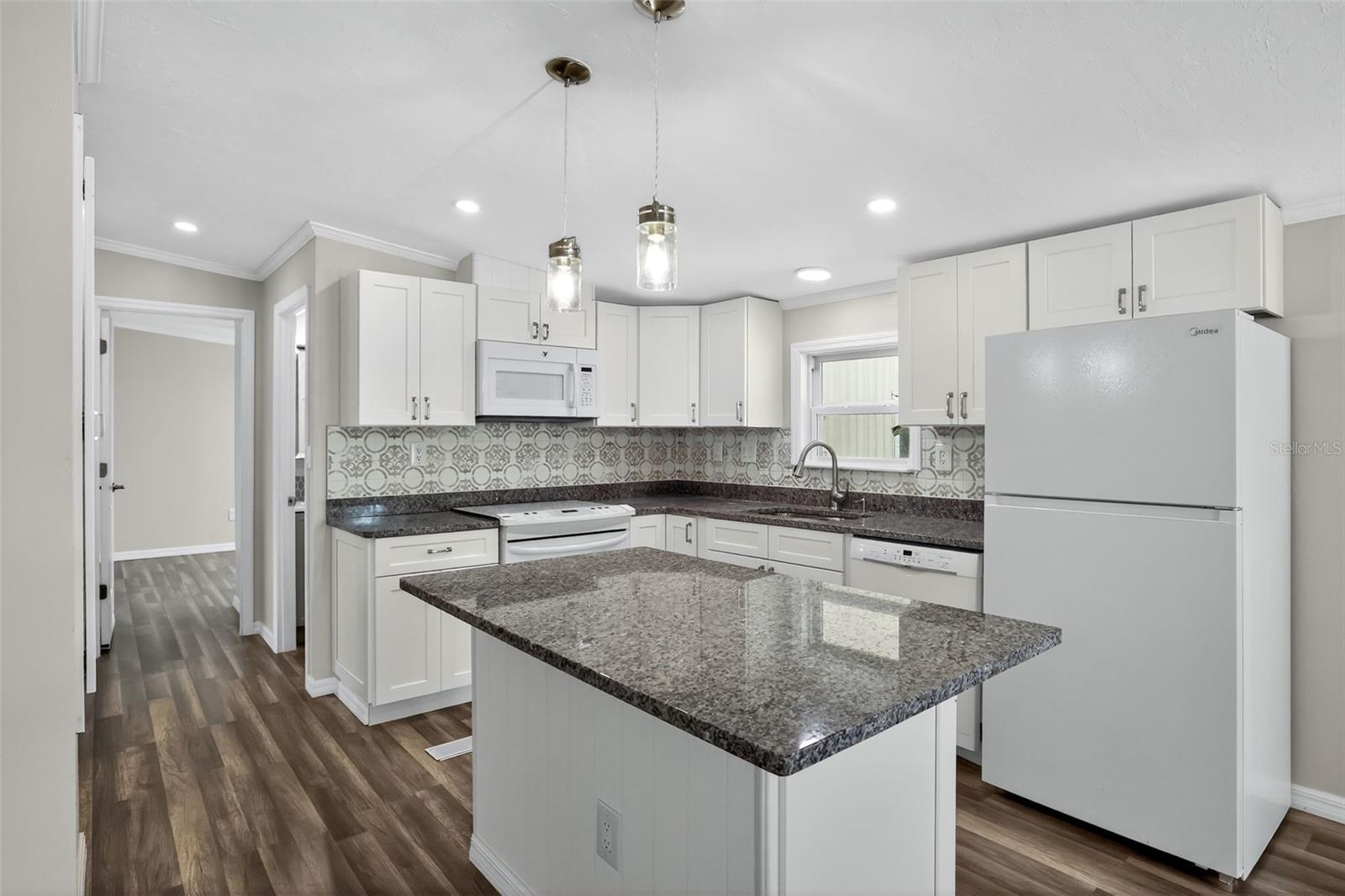 FOX RUN MOBILE HOME SUB - Residential