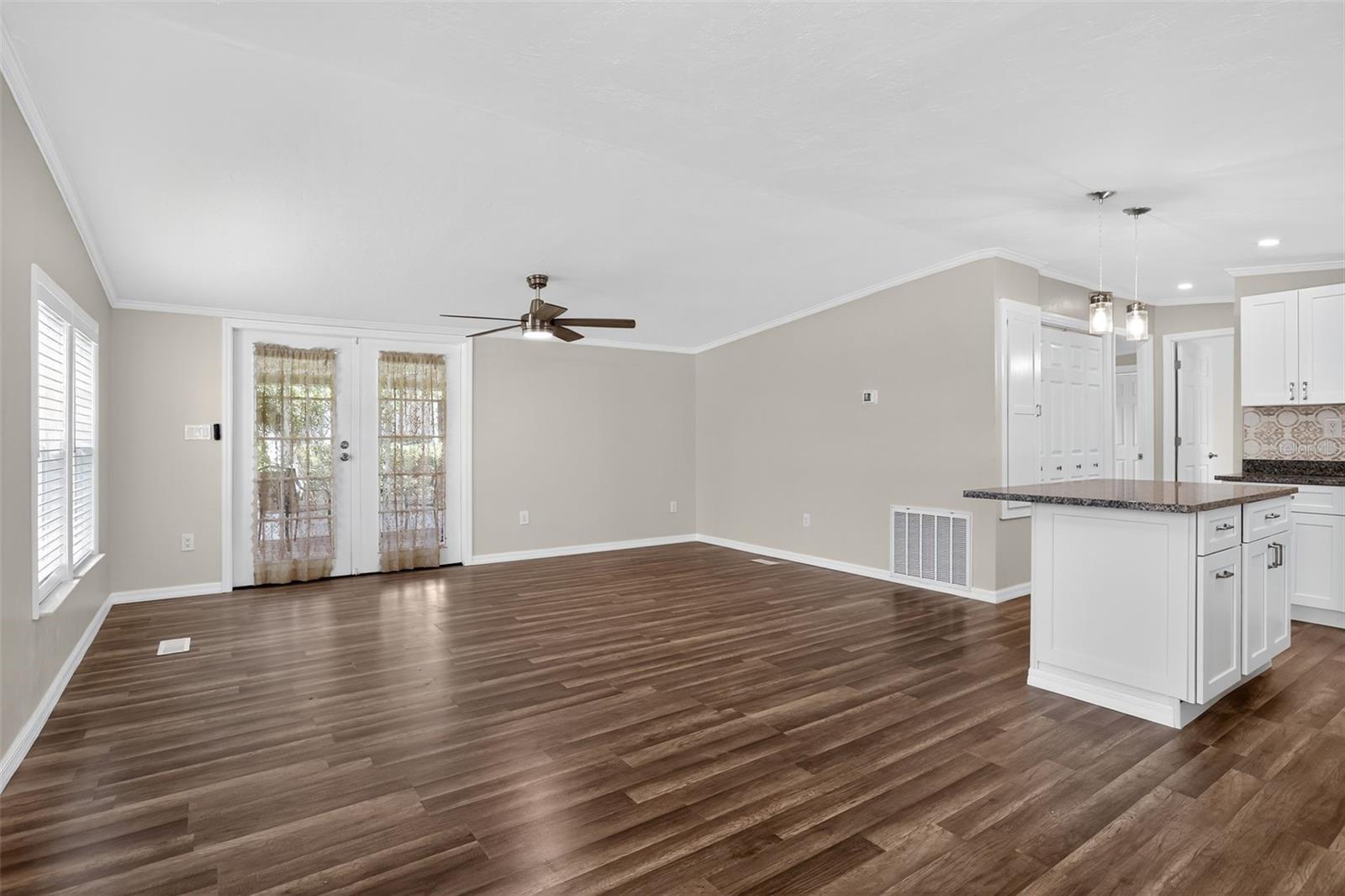 FOX RUN MOBILE HOME SUB - Residential