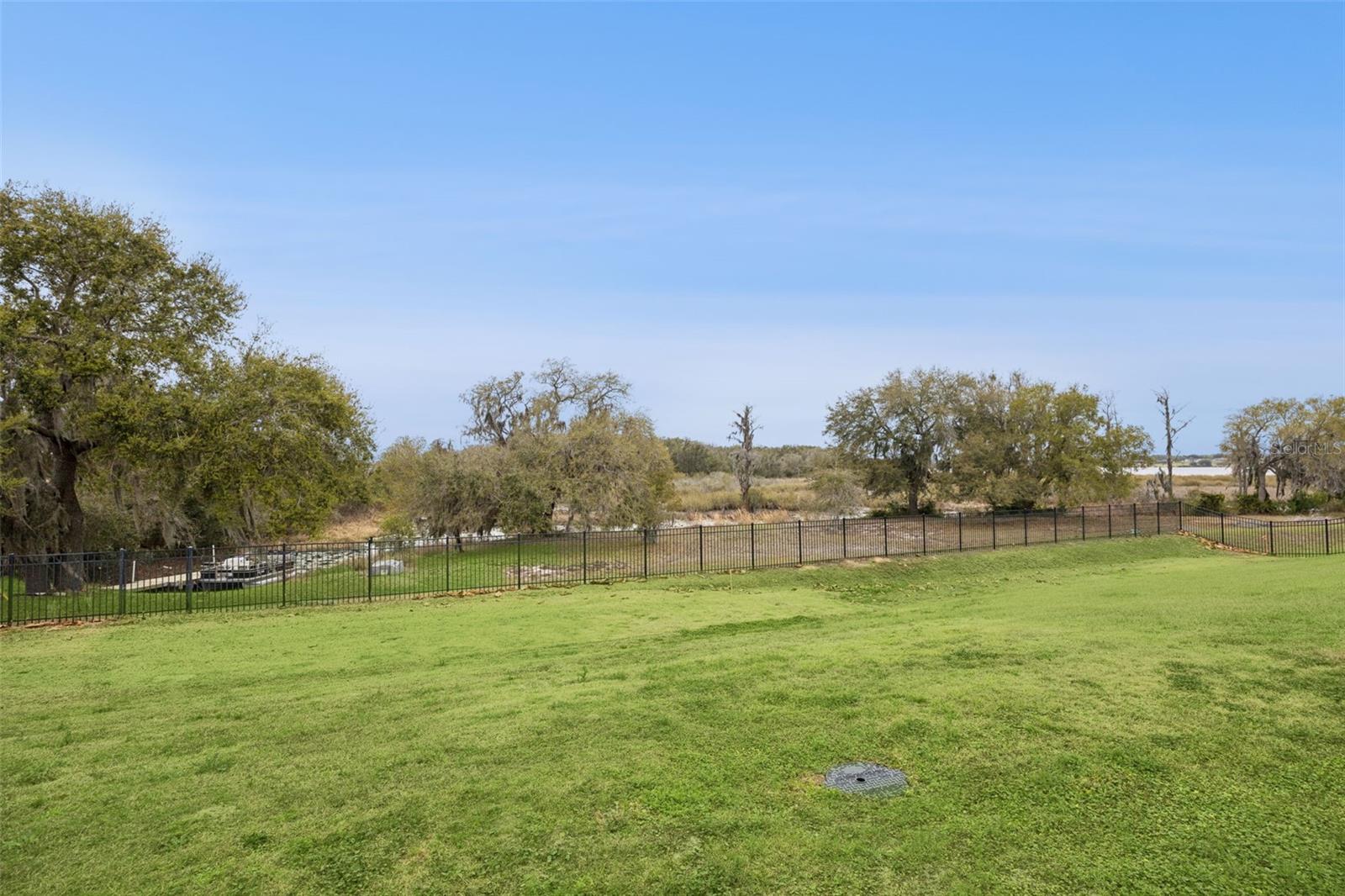 GROVELAND EAGLE POINTE PH 01 - Residential