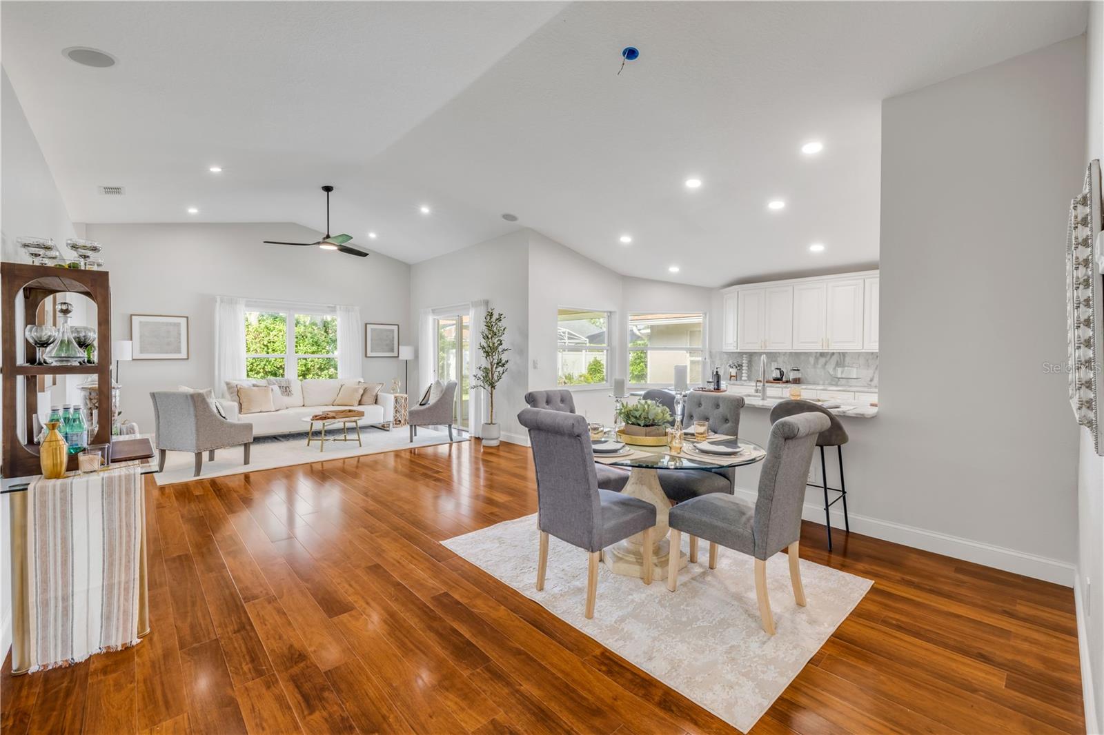 620 MIDDLEBURY LOOP