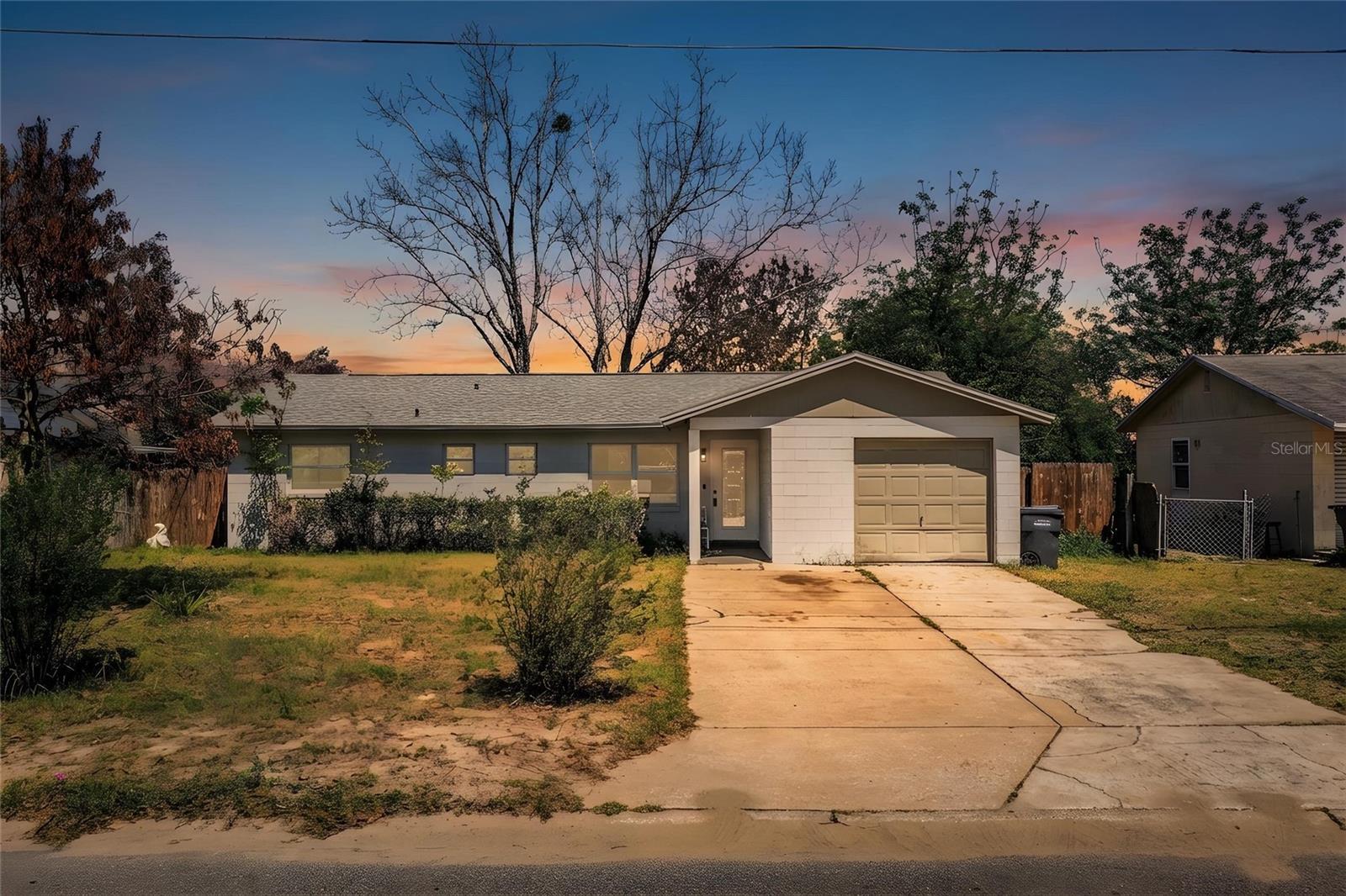 CAREFREE COVE - Residential