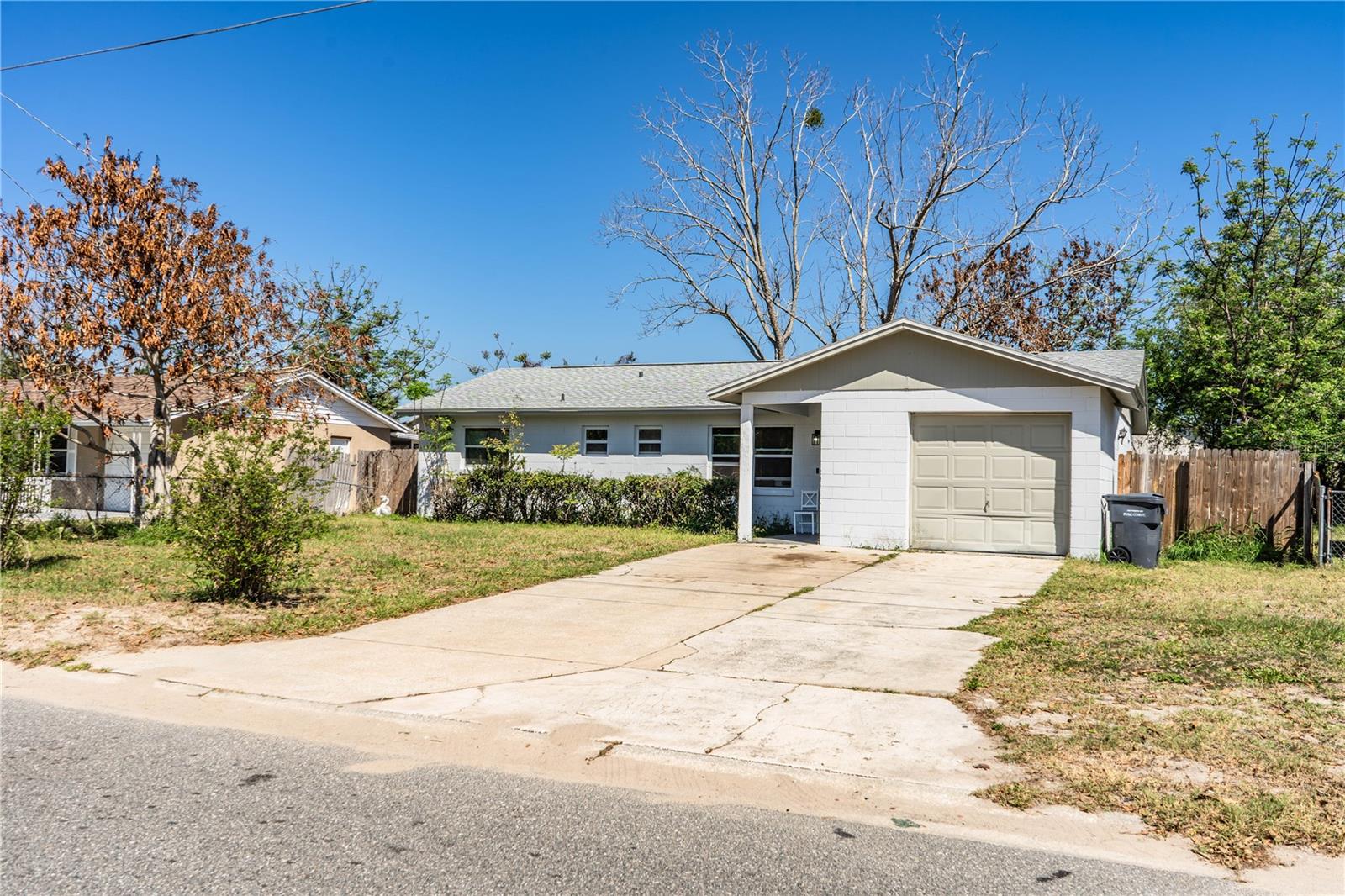 CAREFREE COVE - Residential