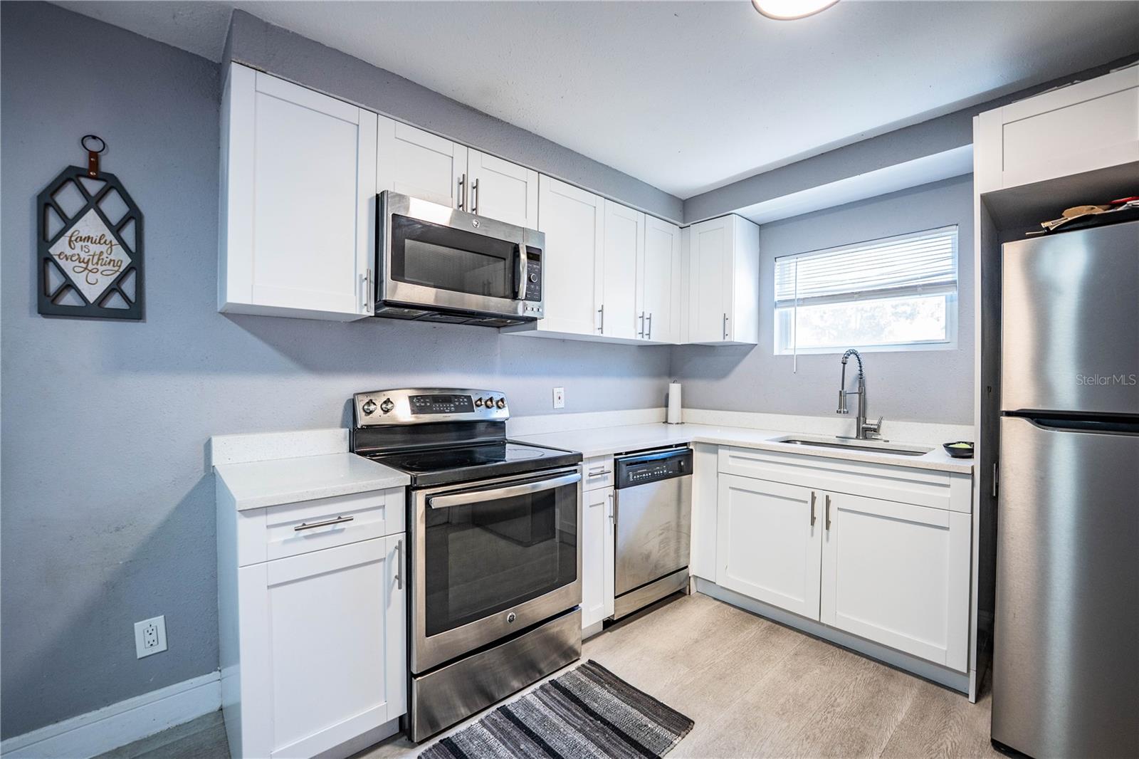 CAREFREE COVE - Residential