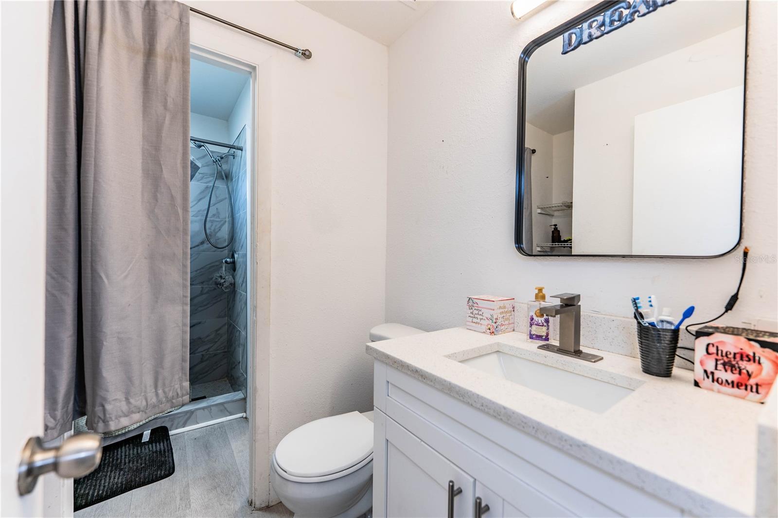 CAREFREE COVE - Residential