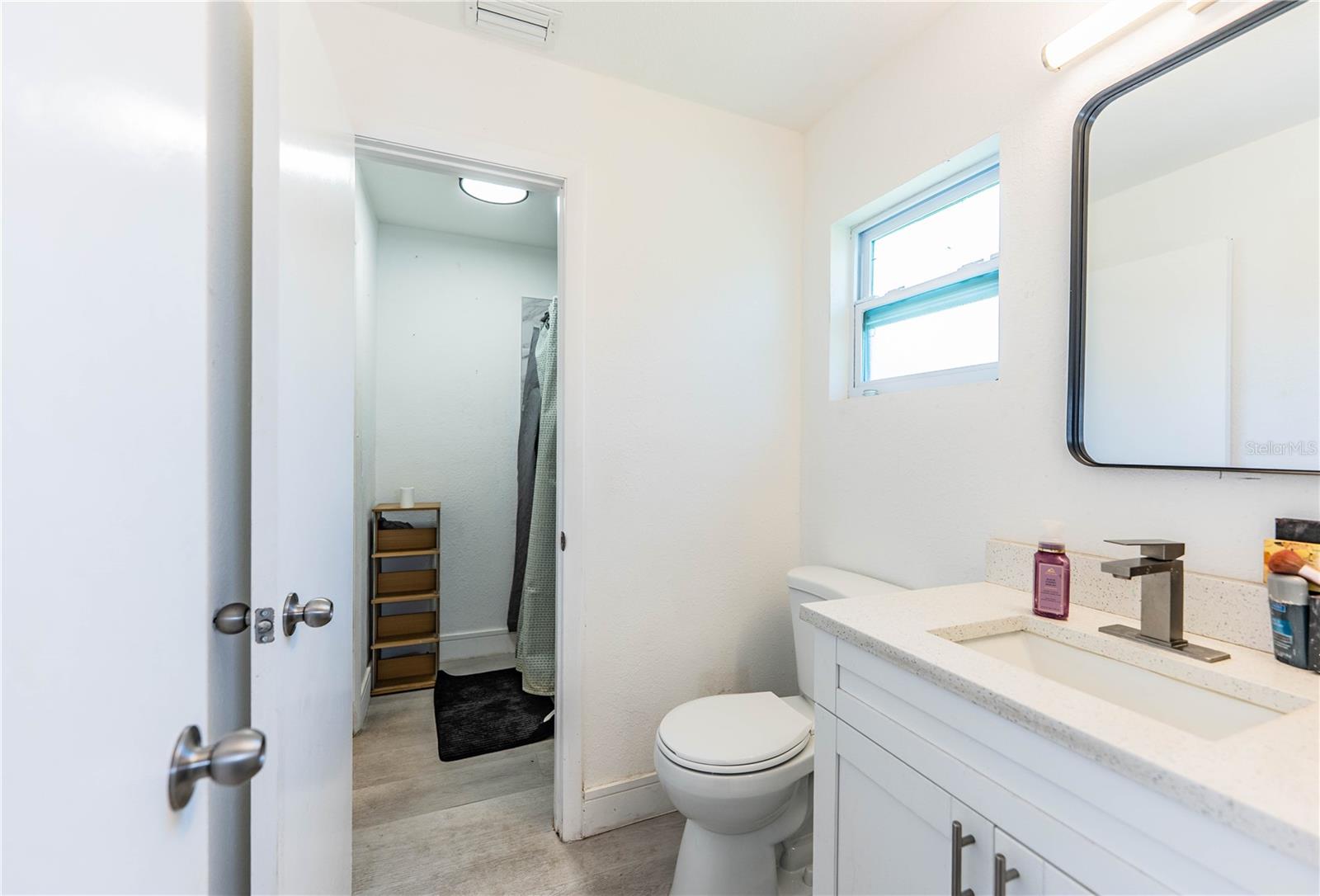 CAREFREE COVE - Residential