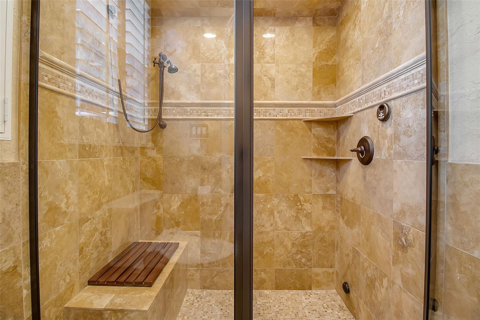 LAKEWOOD RANCH COUNTRY CLUB VILLAGE J - Residential